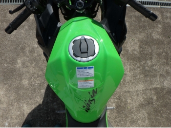 �������� �� ������ �������� Kawasaki Ninja400-2 2023 ���� 22