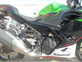 �������� �� ������ �������� Kawasaki Ninja400-2 2021 ���� 18