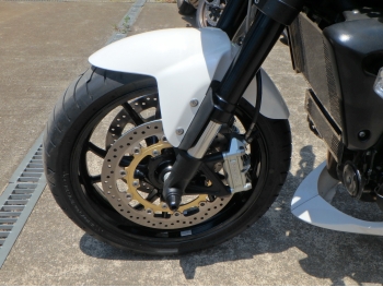 �������� �� ������ �������� Triumph SpeedTriple 1050 2009 ���� 14