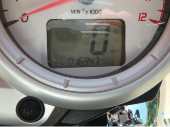 �������� �� ������ �������� Triumph SpeedTriple 1050 2009 ���� 20