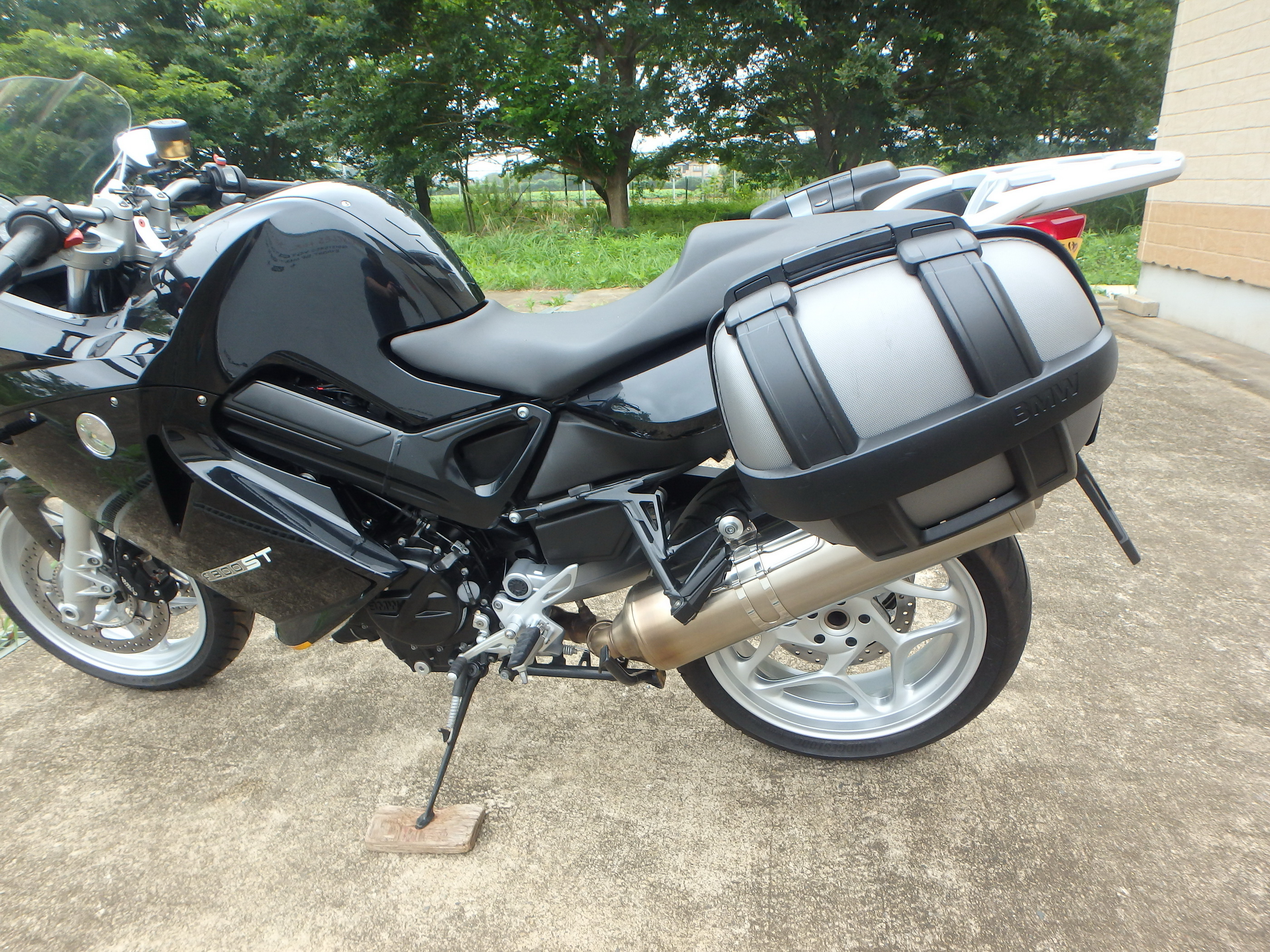 Купить мотоцикл BMW F800ST 2010 фото 16