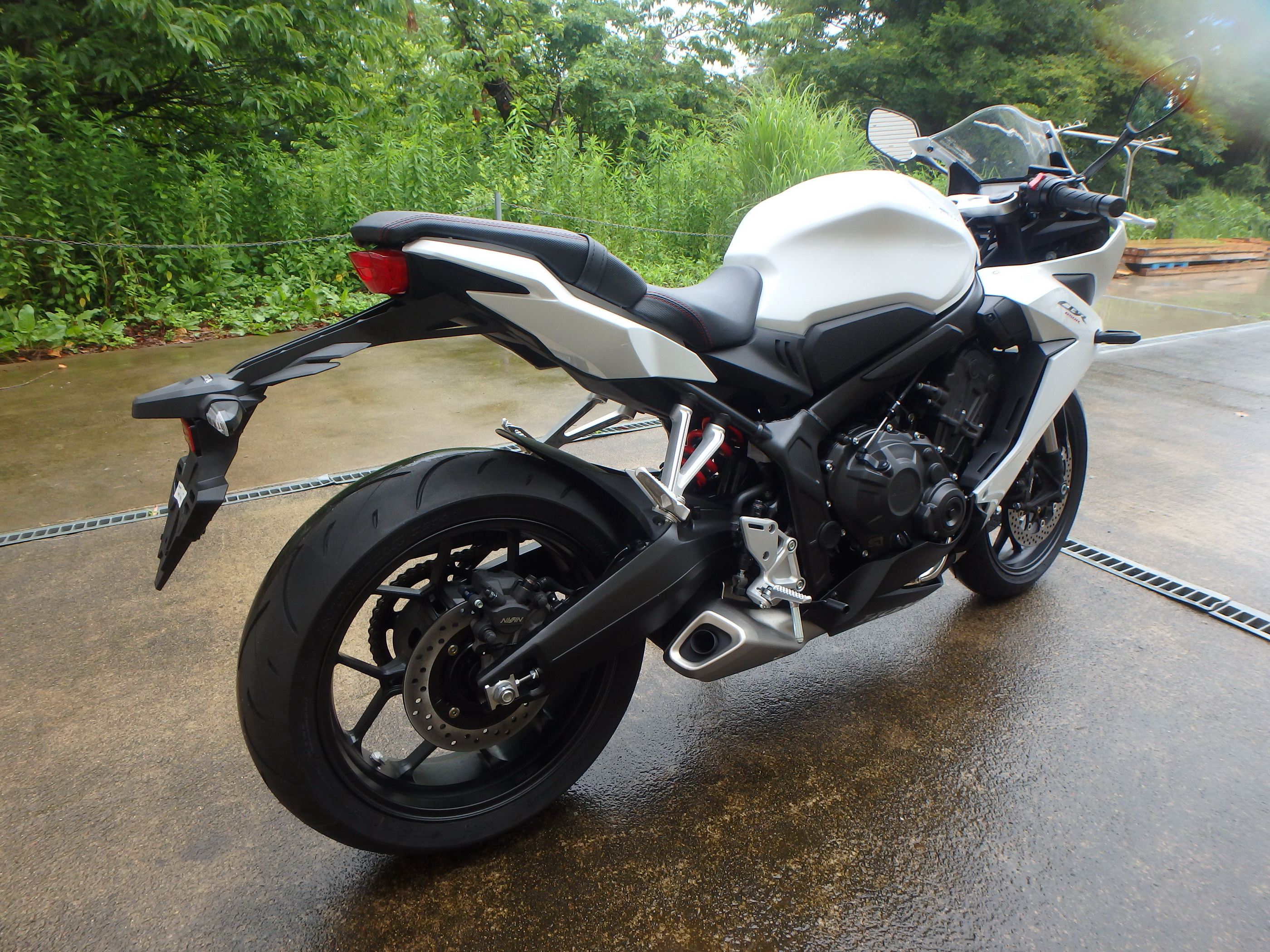 Купить мотоцикл Honda CBR650R 2023 фото 4