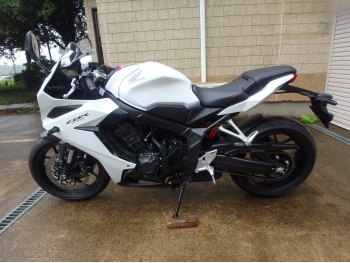 �������� �� ������ �������� Honda CBR650R 2023 ���� 7