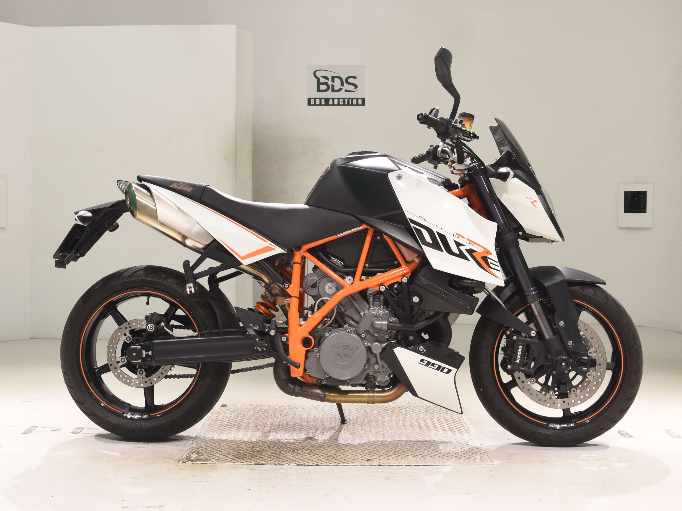 Купить мотоцикл KTM 990 Super Duke R 2013 фото 2