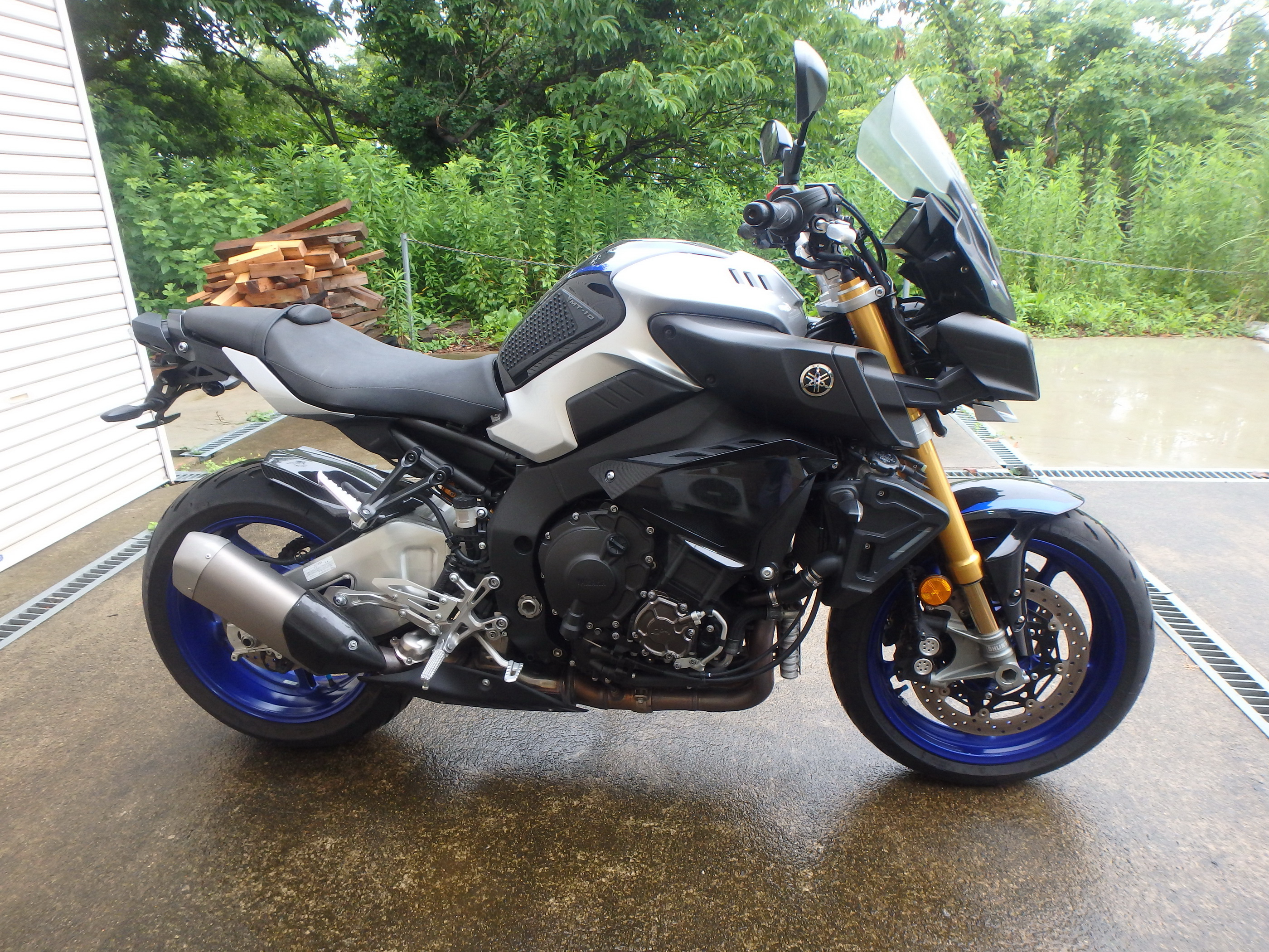Купить мотоцикл Yamaha MT-10SP 2017 фото 3