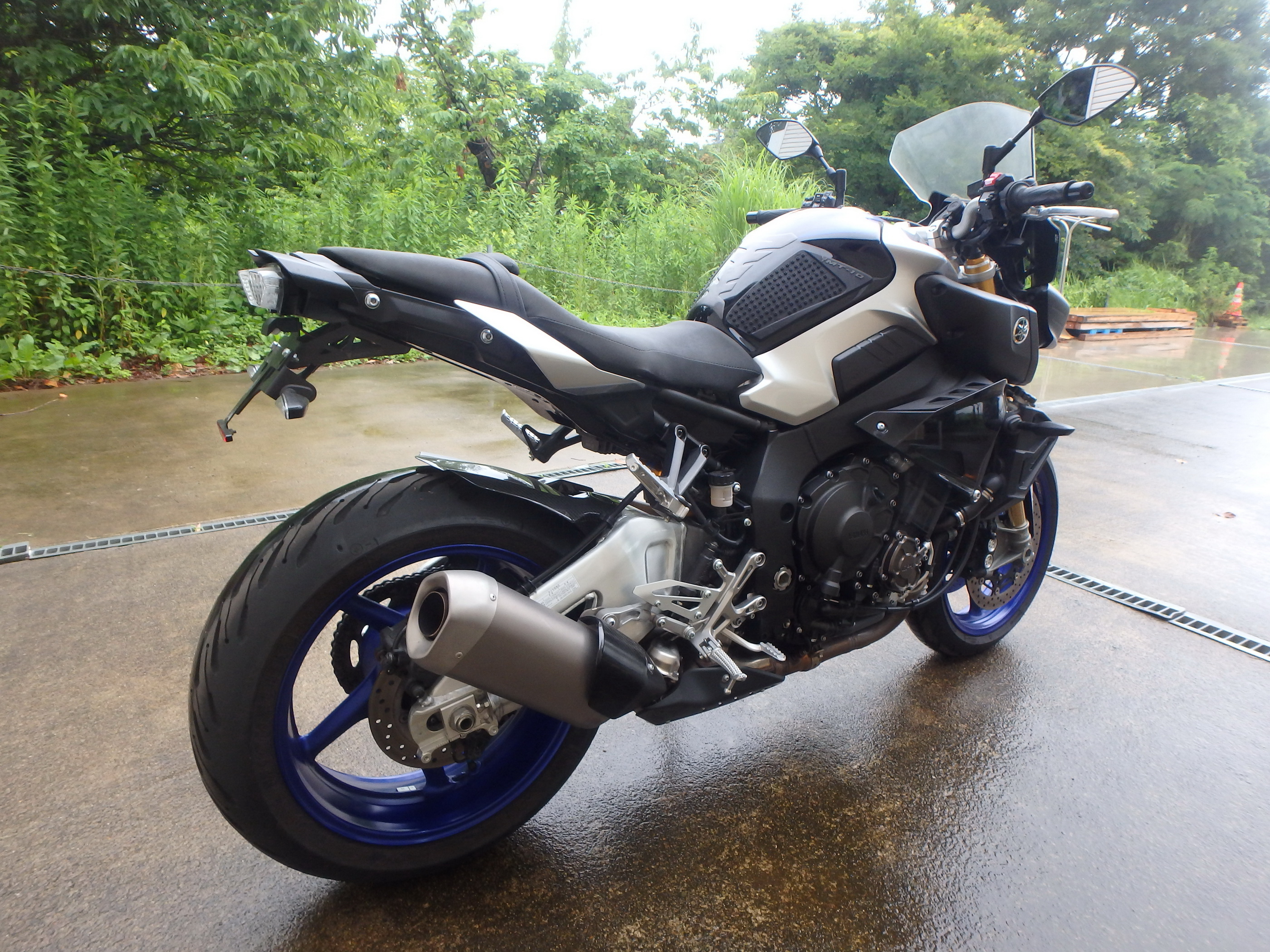 Купить мотоцикл Yamaha MT-10SP 2017 фото 4