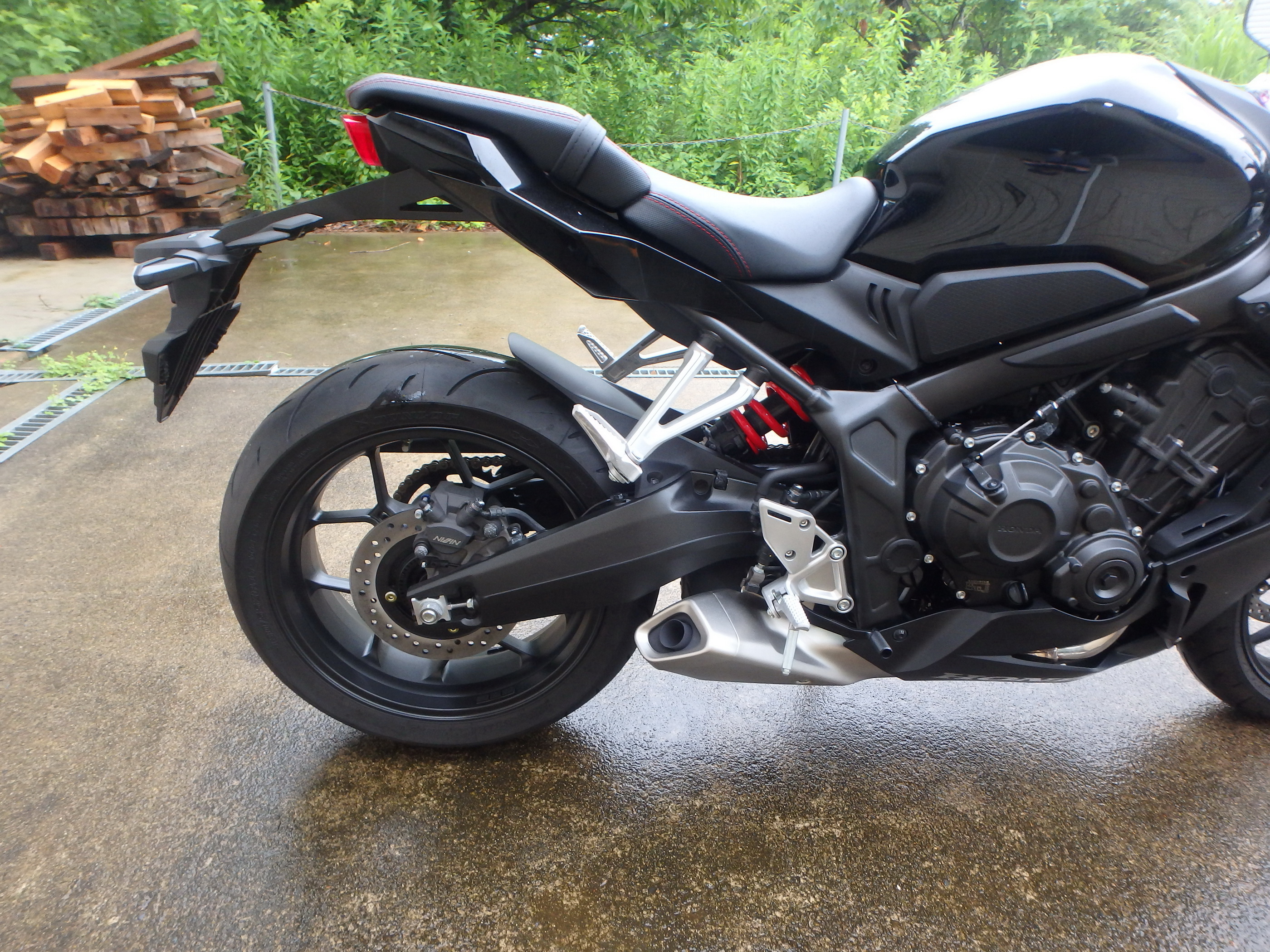 Купить мотоцикл Honda CBR650R 2023 фото 12