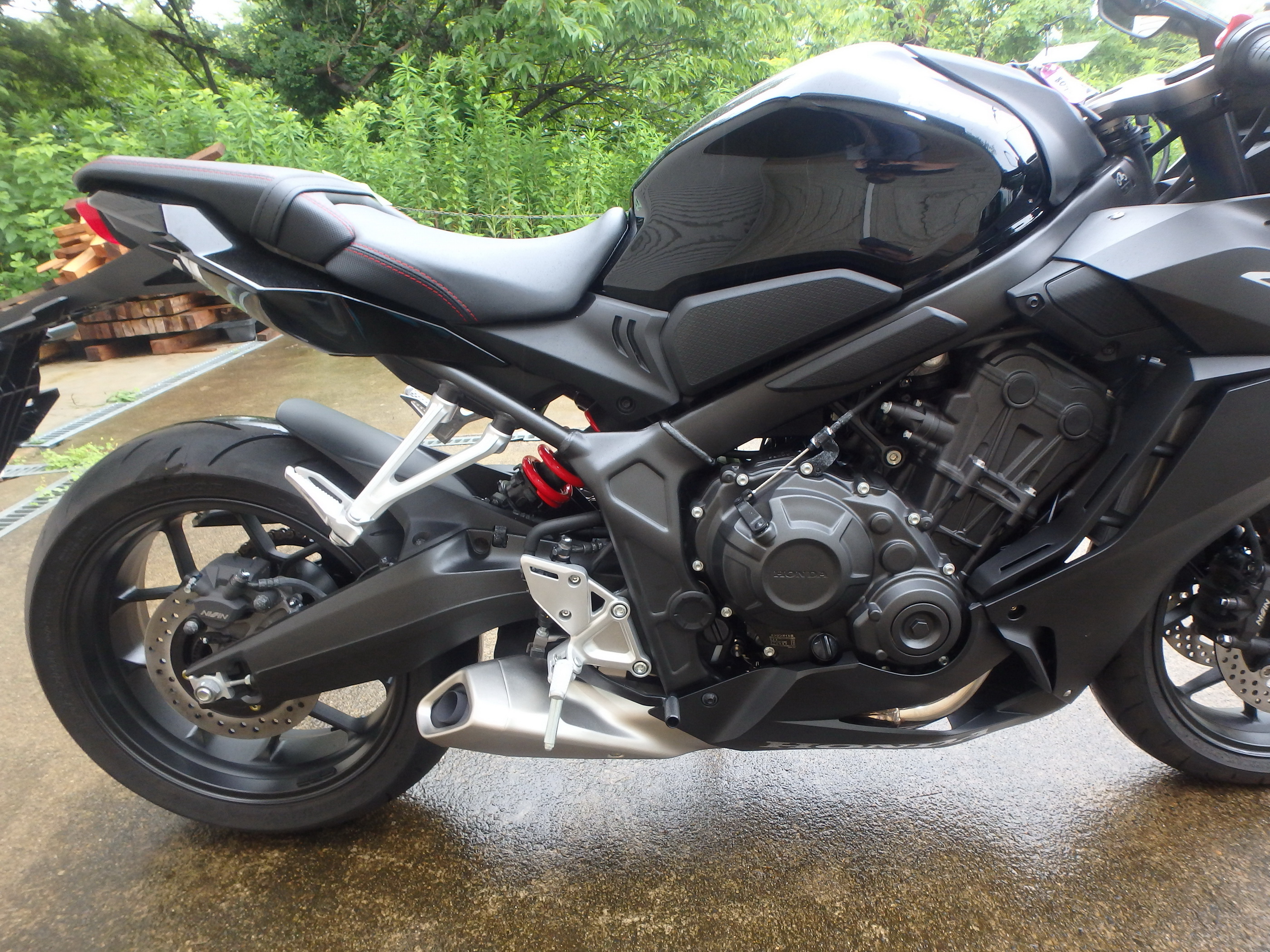 Купить мотоцикл Honda CBR650R 2023 фото 13