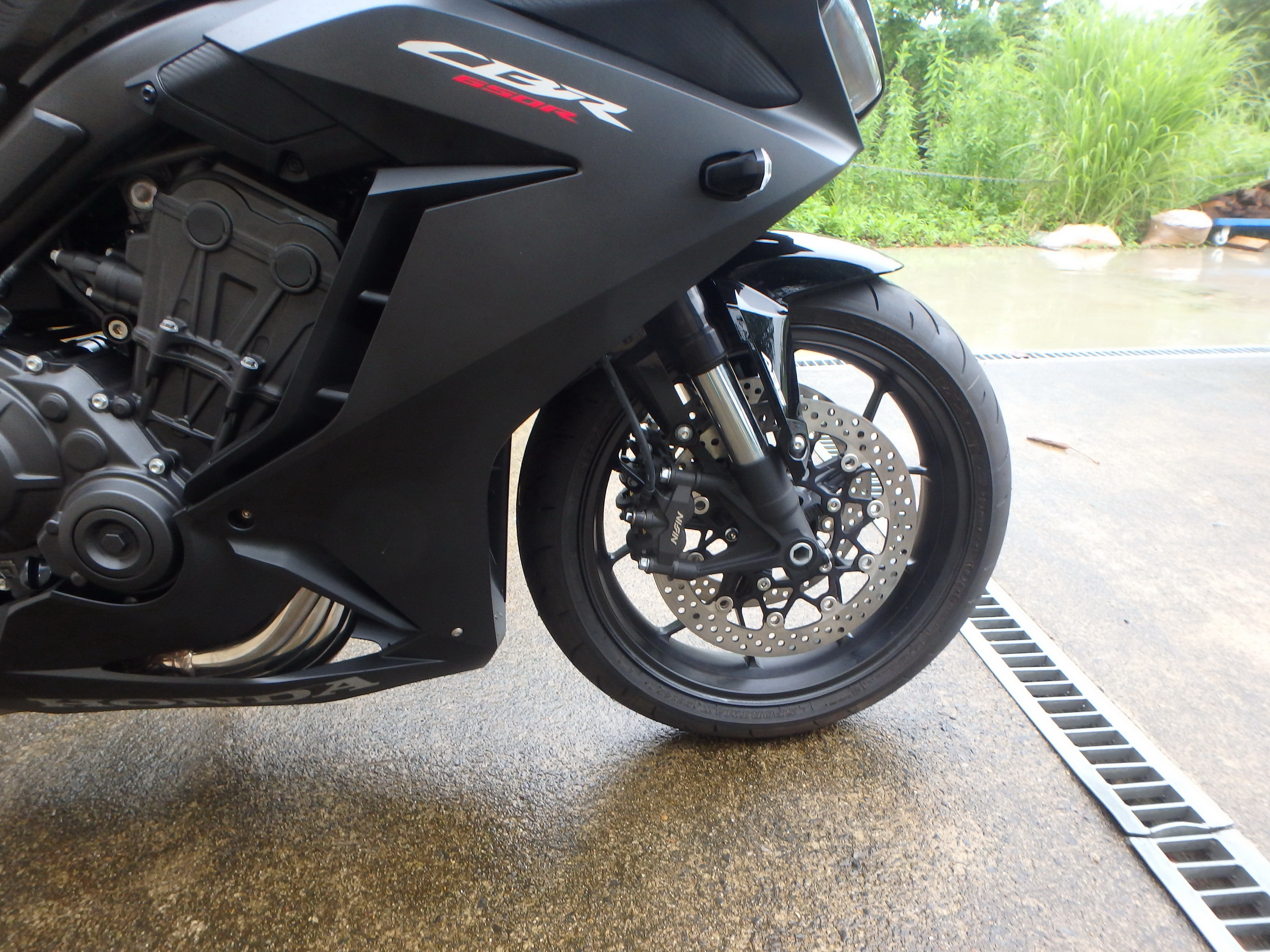 Купить мотоцикл Honda CBR650R 2023 фото 14