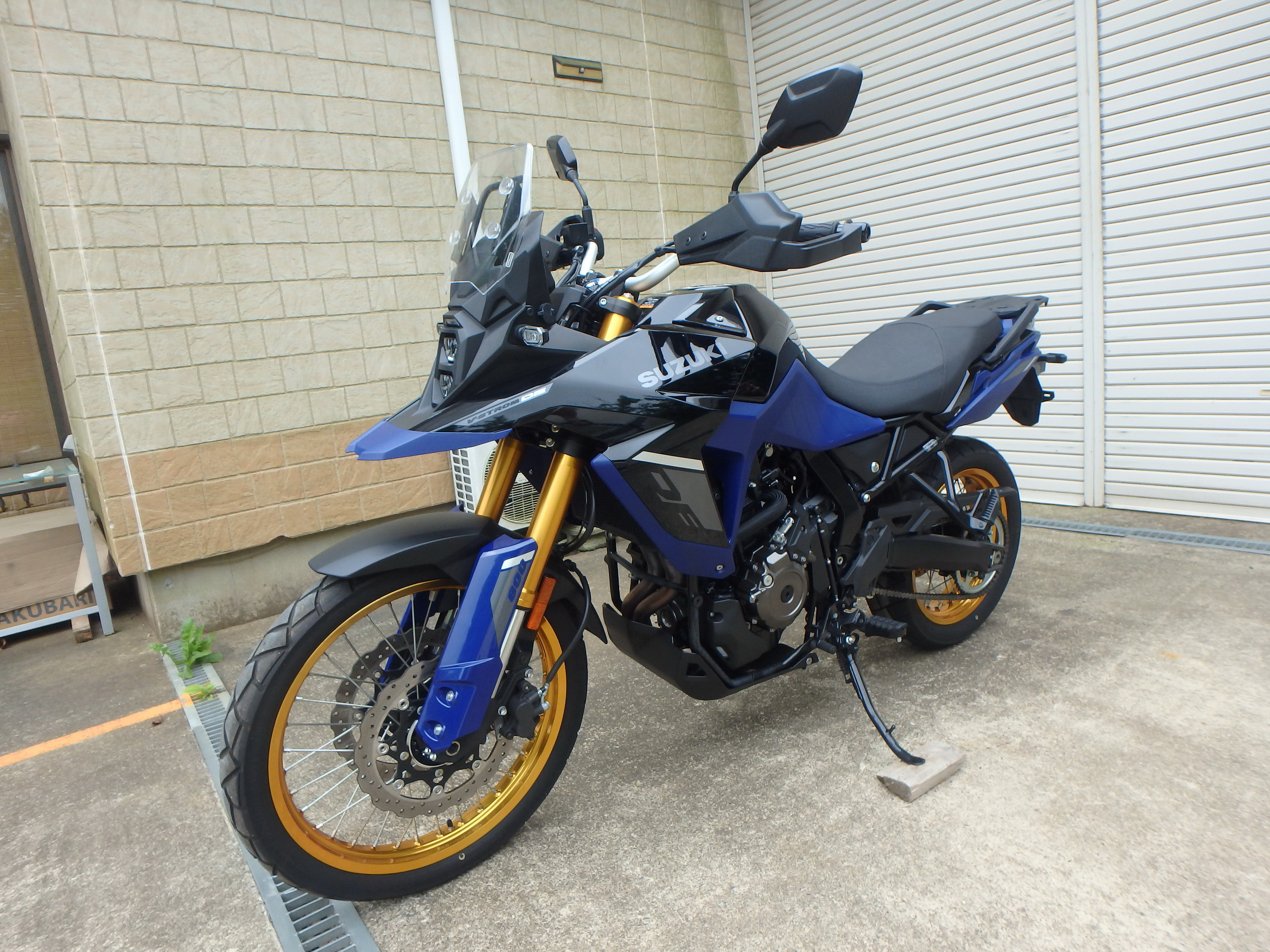 Купить мотоцикл Suzuki V-Strom800DE DL800 2023 фото 8
