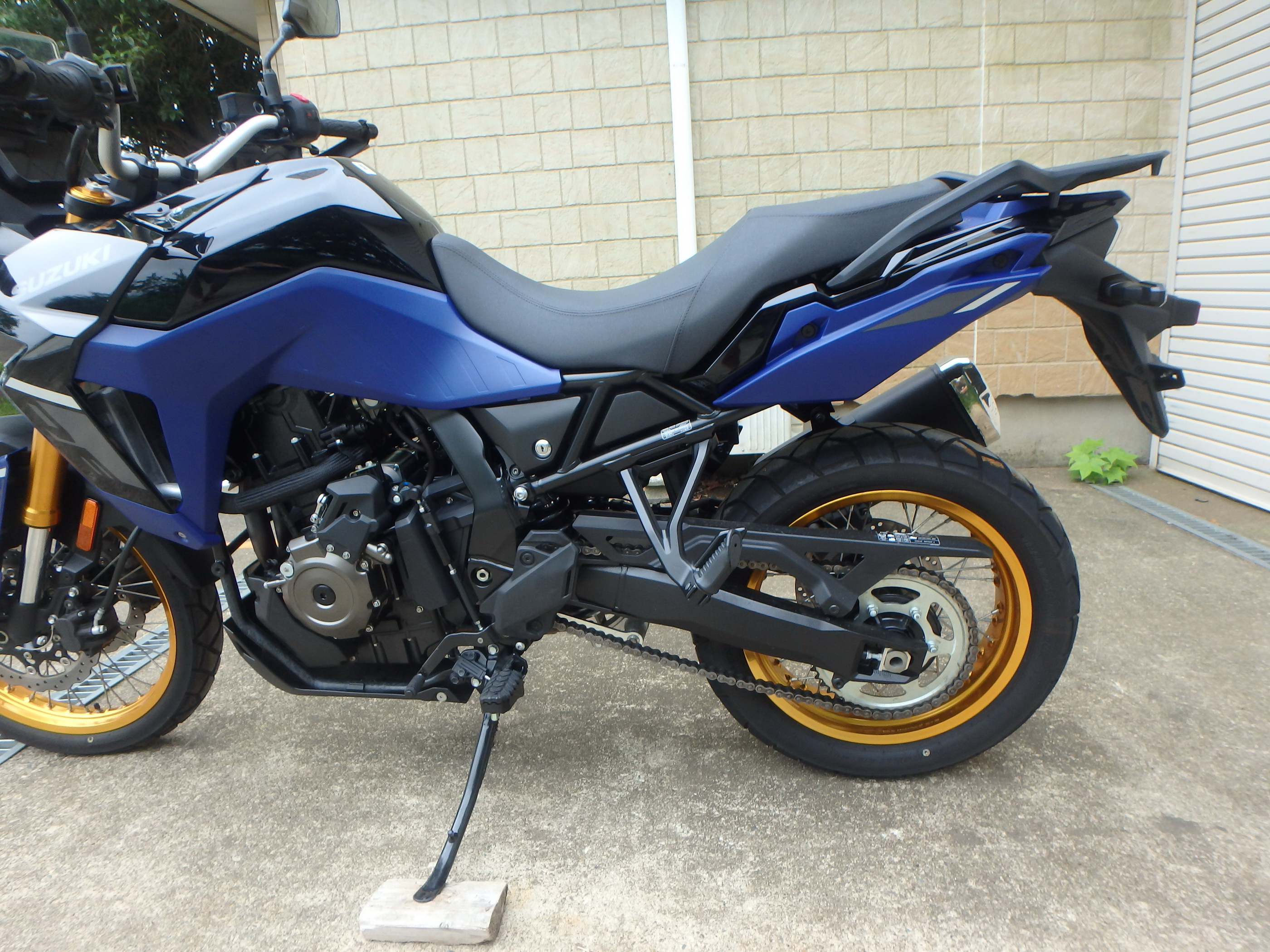 Купить мотоцикл Suzuki V-Strom800DE DL800 2023 фото 11