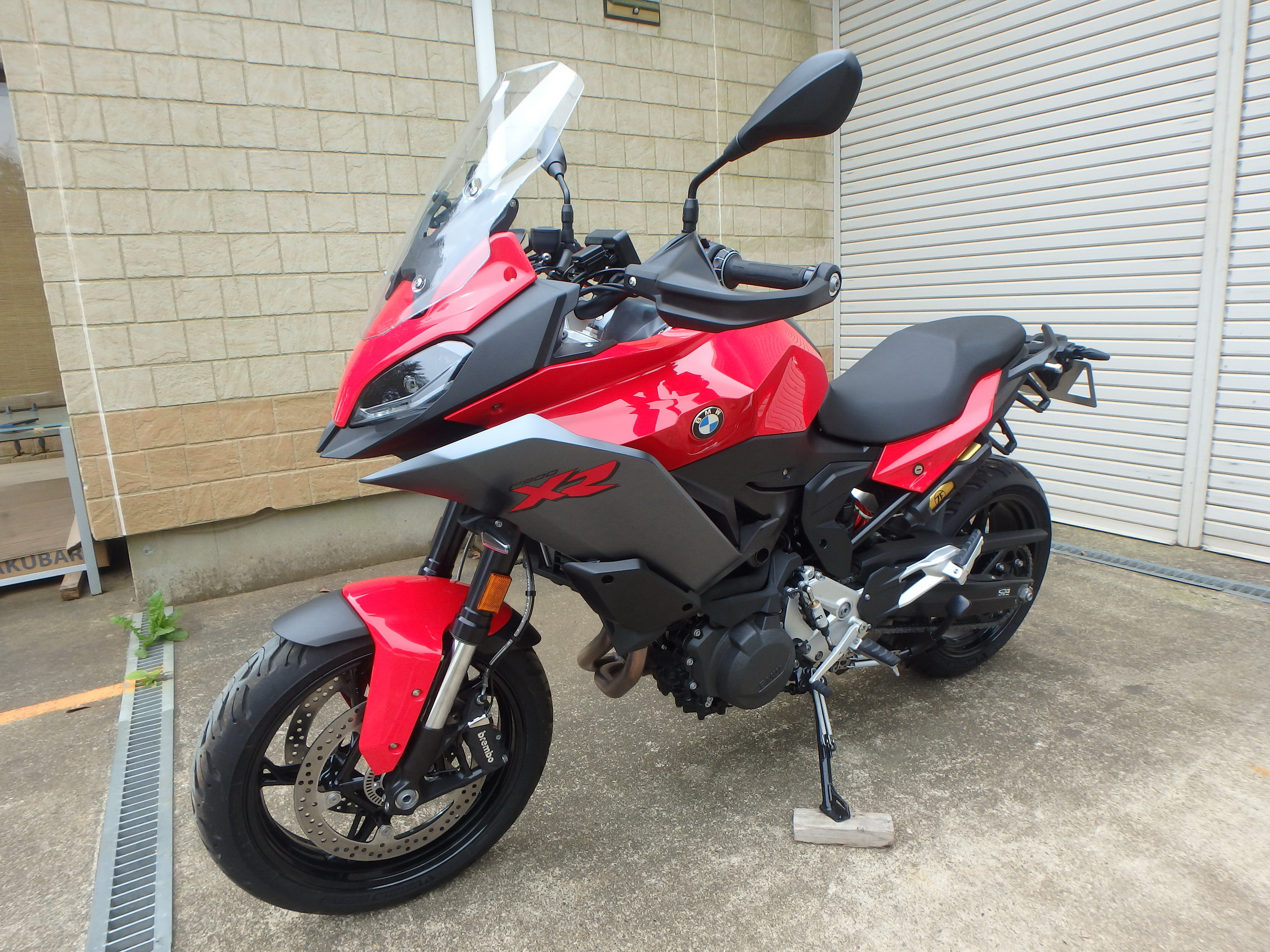 Купить мотоцикл BMW F900XR 2025 фото 8