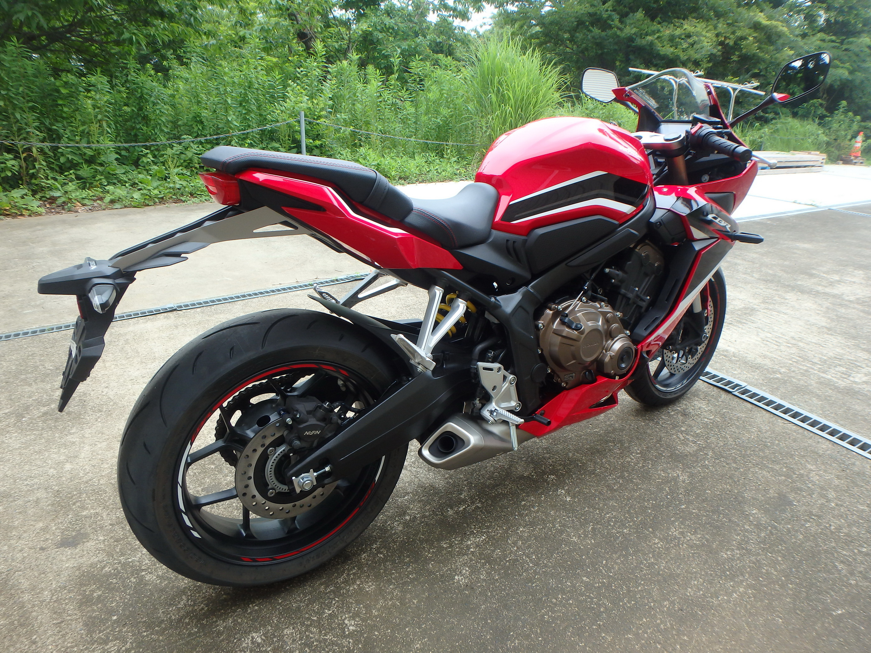 Купить мотоцикл Honda CBR650R 2022 фото 4