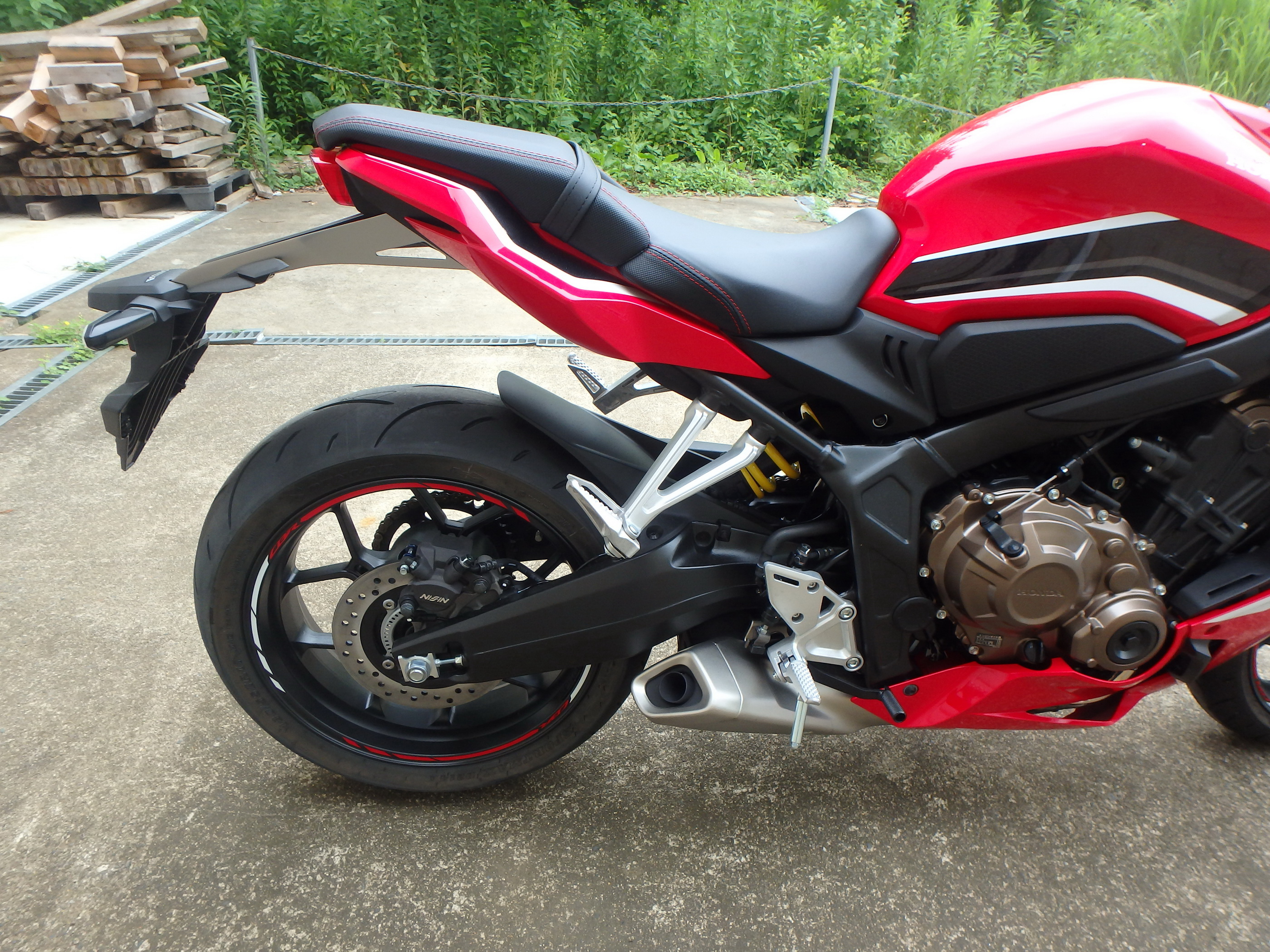 Купить мотоцикл Honda CBR650R 2022 фото 12
