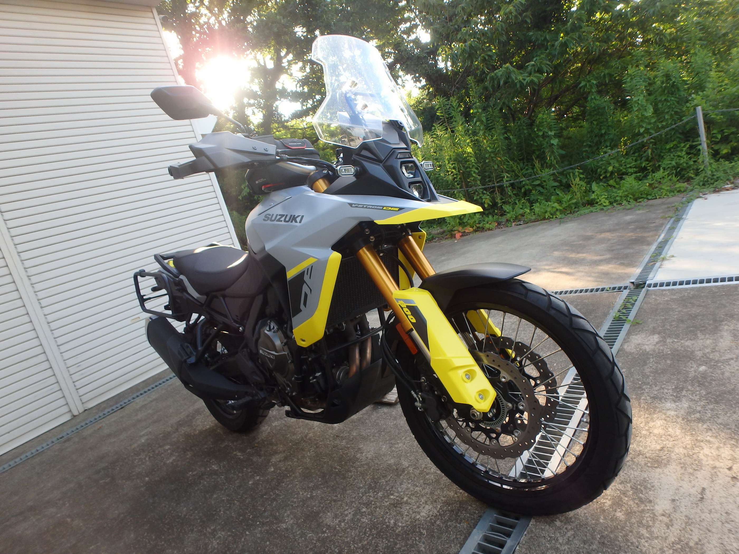 Купить мотоцикл Suzuki V-Strom800DE 2023 фото 2