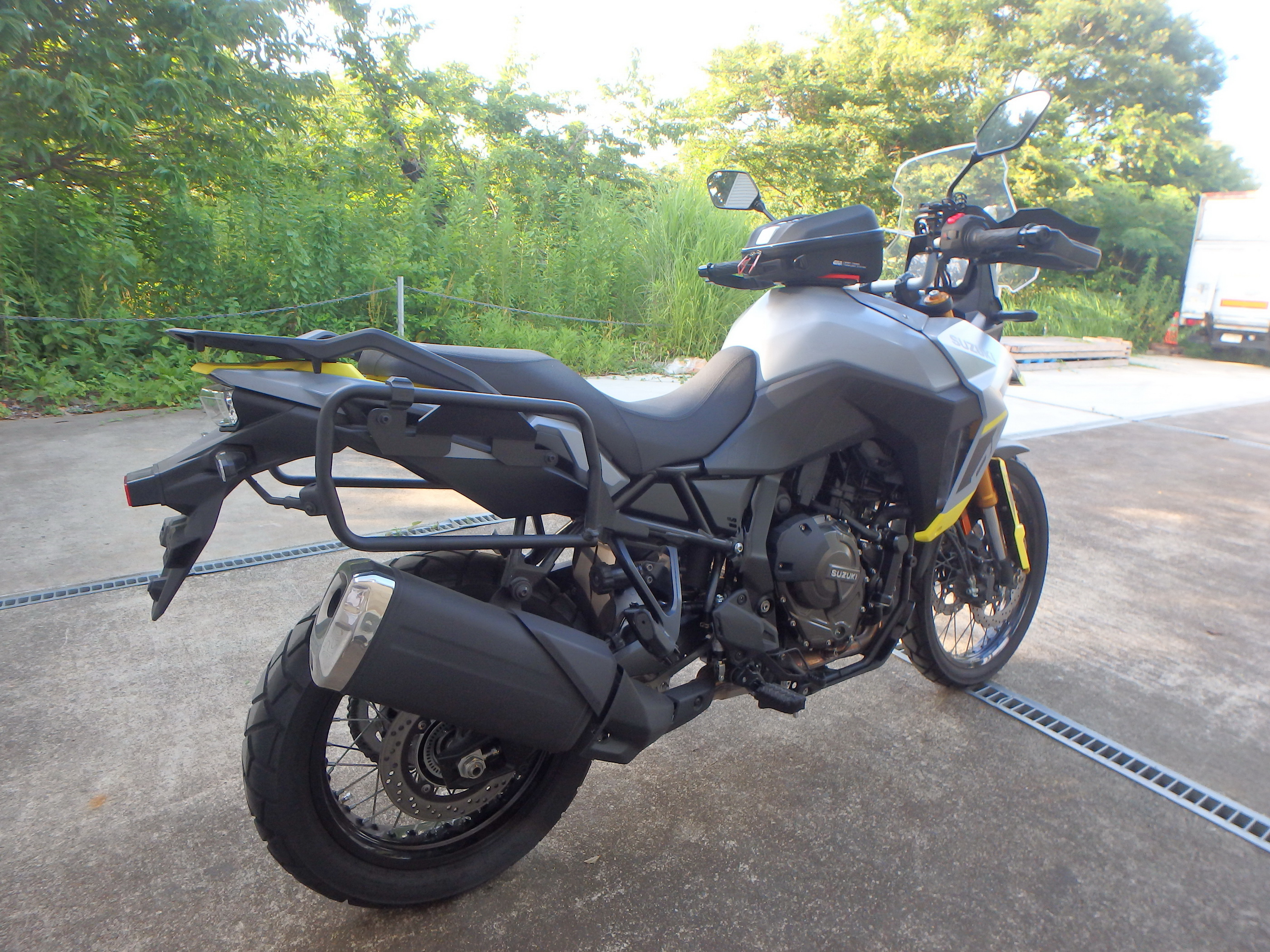 Купить мотоцикл Suzuki V-Strom800DE 2023 фото 4