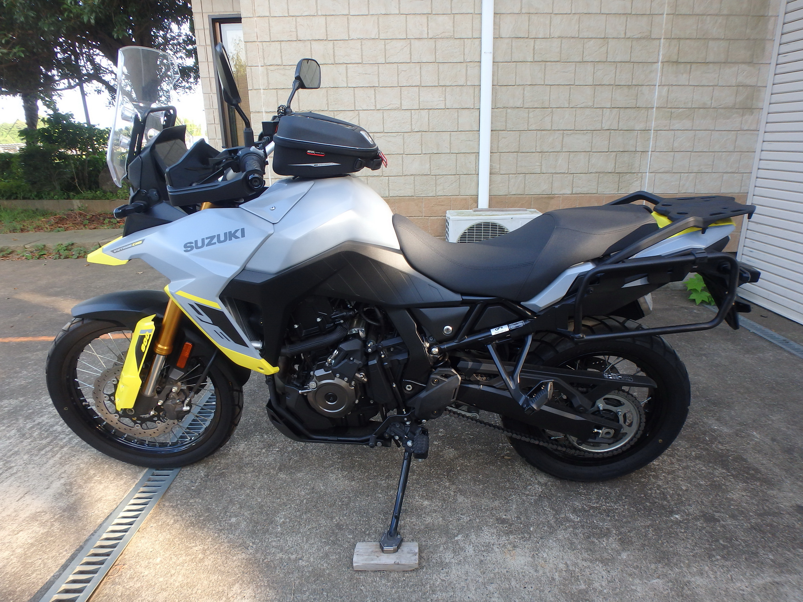 Купить мотоцикл Suzuki V-Strom800DE 2023 фото 7