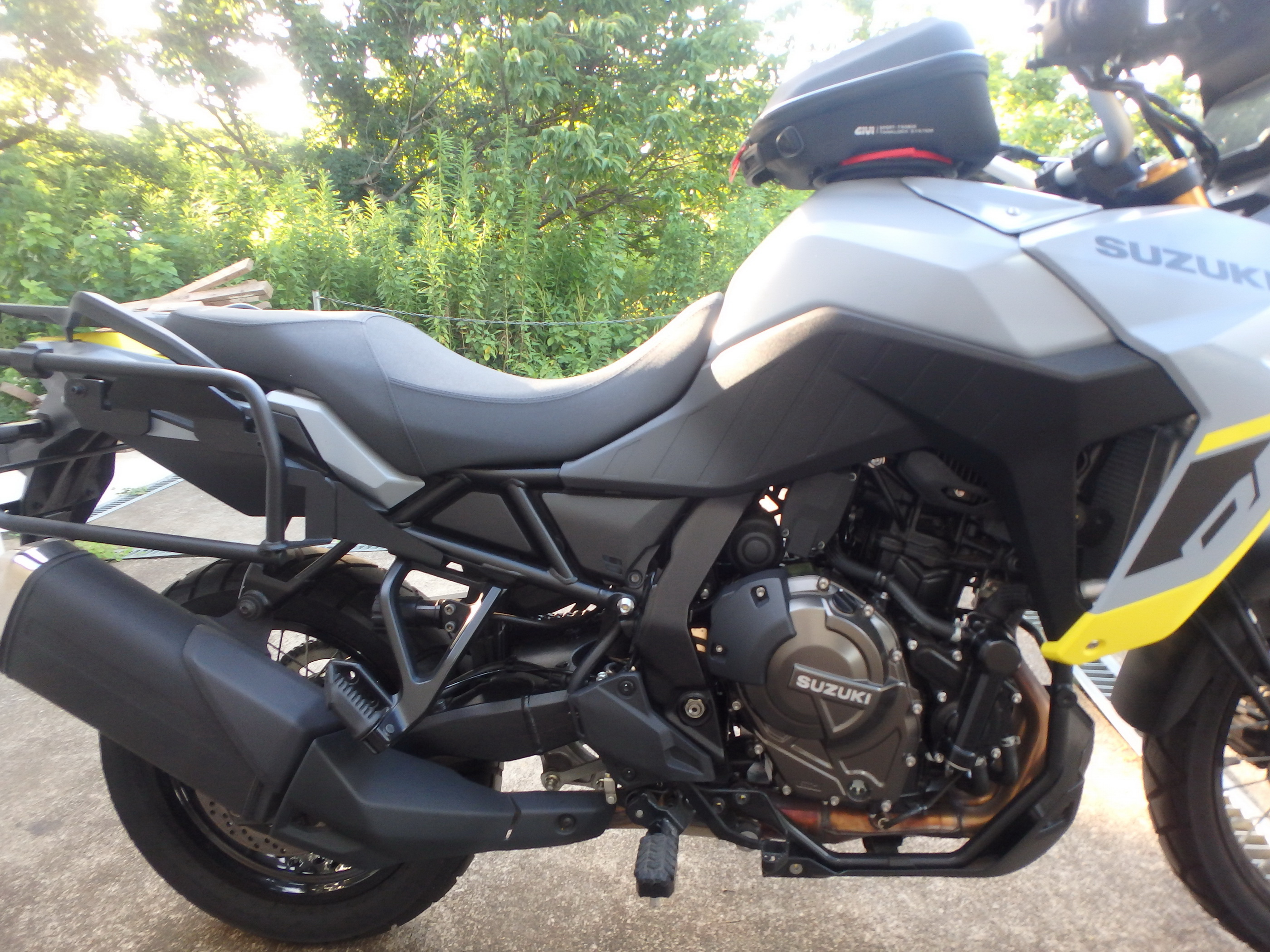 Купить мотоцикл Suzuki V-Strom800DE 2023 фото 13
