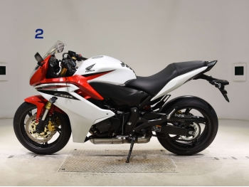 �������� �� ������ �������� Honda CBR600F 2011 ���� 1