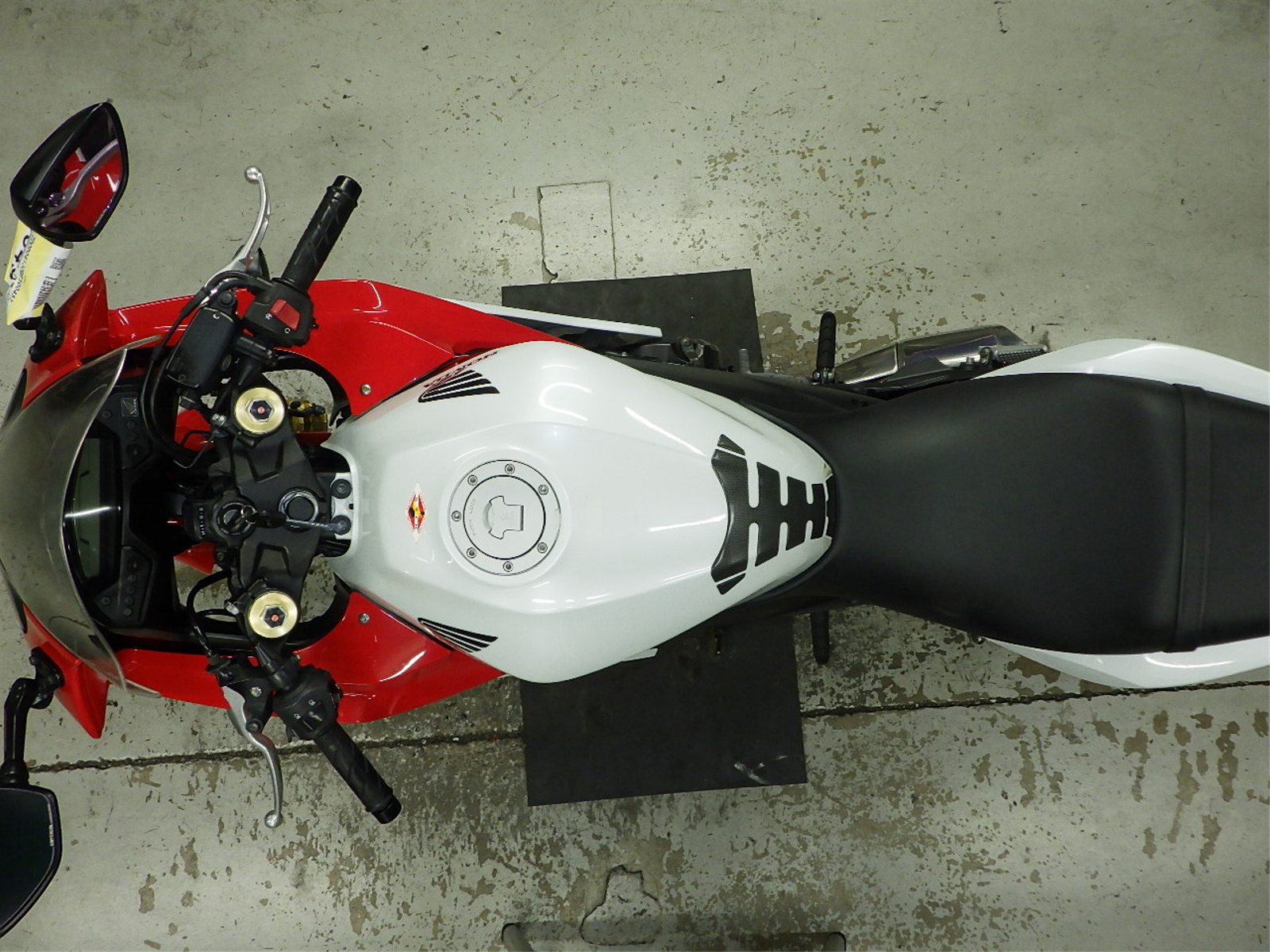 Купить мотоцикл Honda CBR600F 2011 фото 3