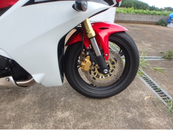 �������� �� ������ �������� Honda CBR600F 2011 ���� 20