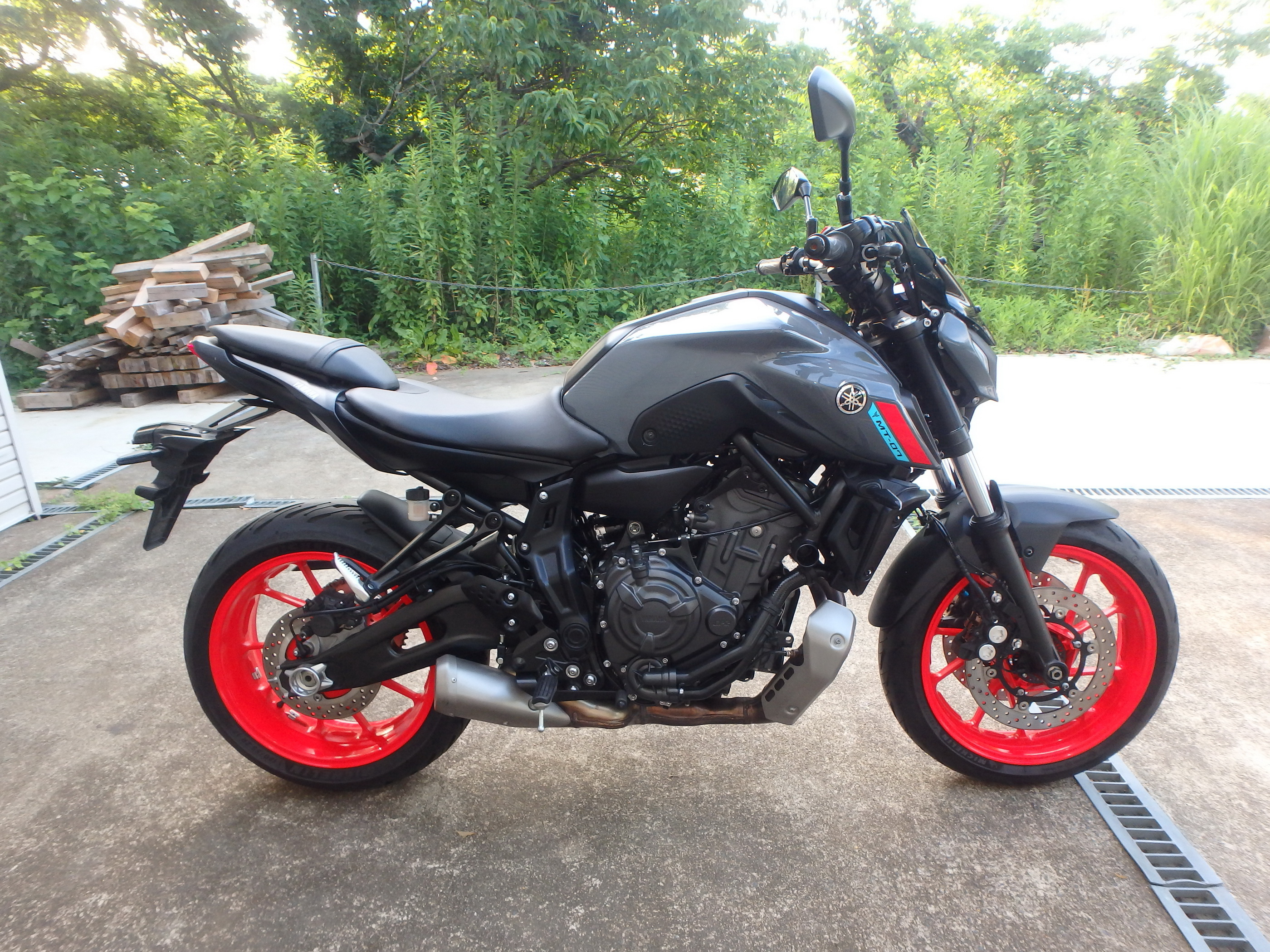 Купить мотоцикл Yamaha MT-07-2 2021 фото 3