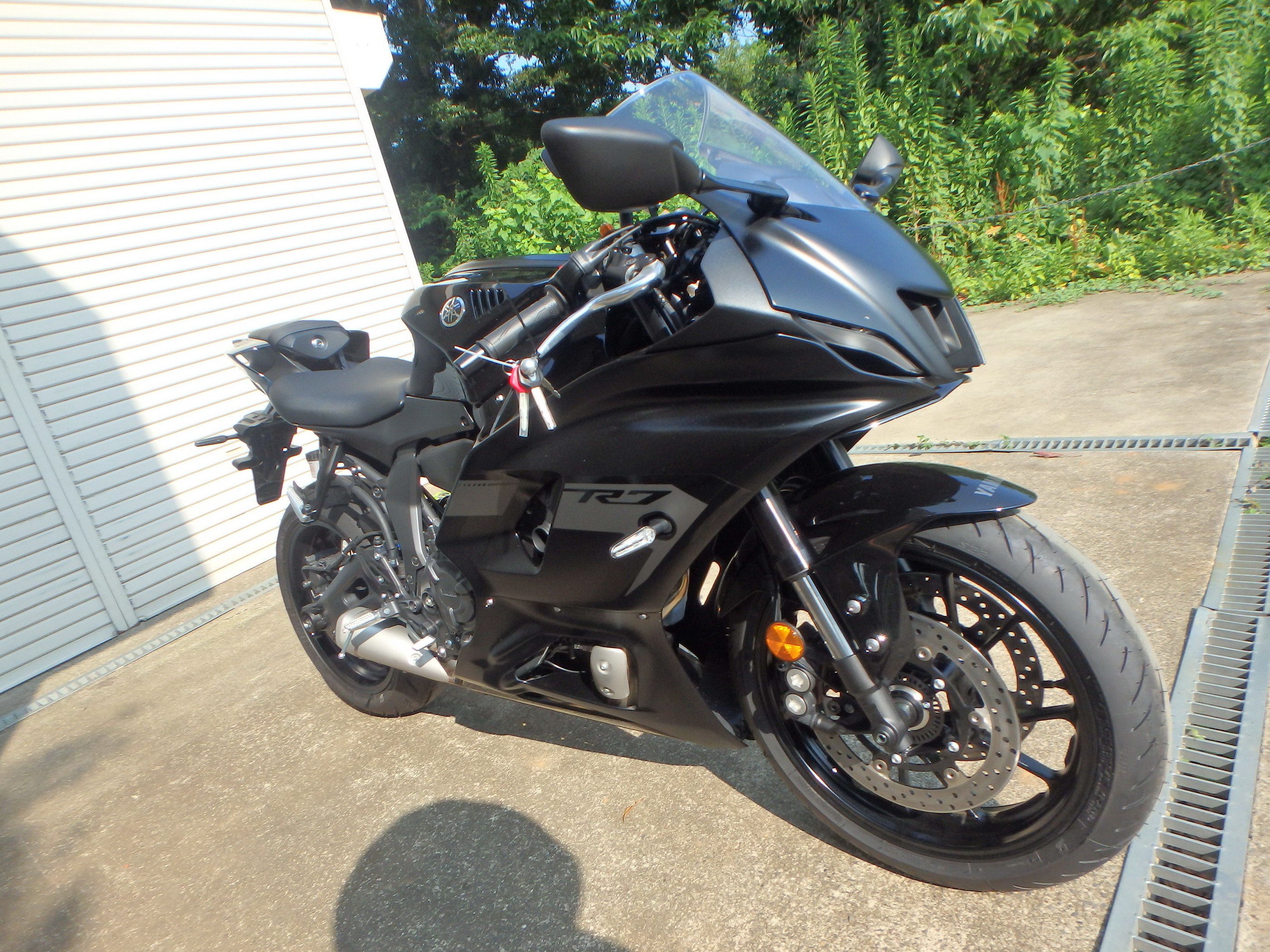 Купить мотоцикл Yamaha YZF-R7-2 2024 фото 2