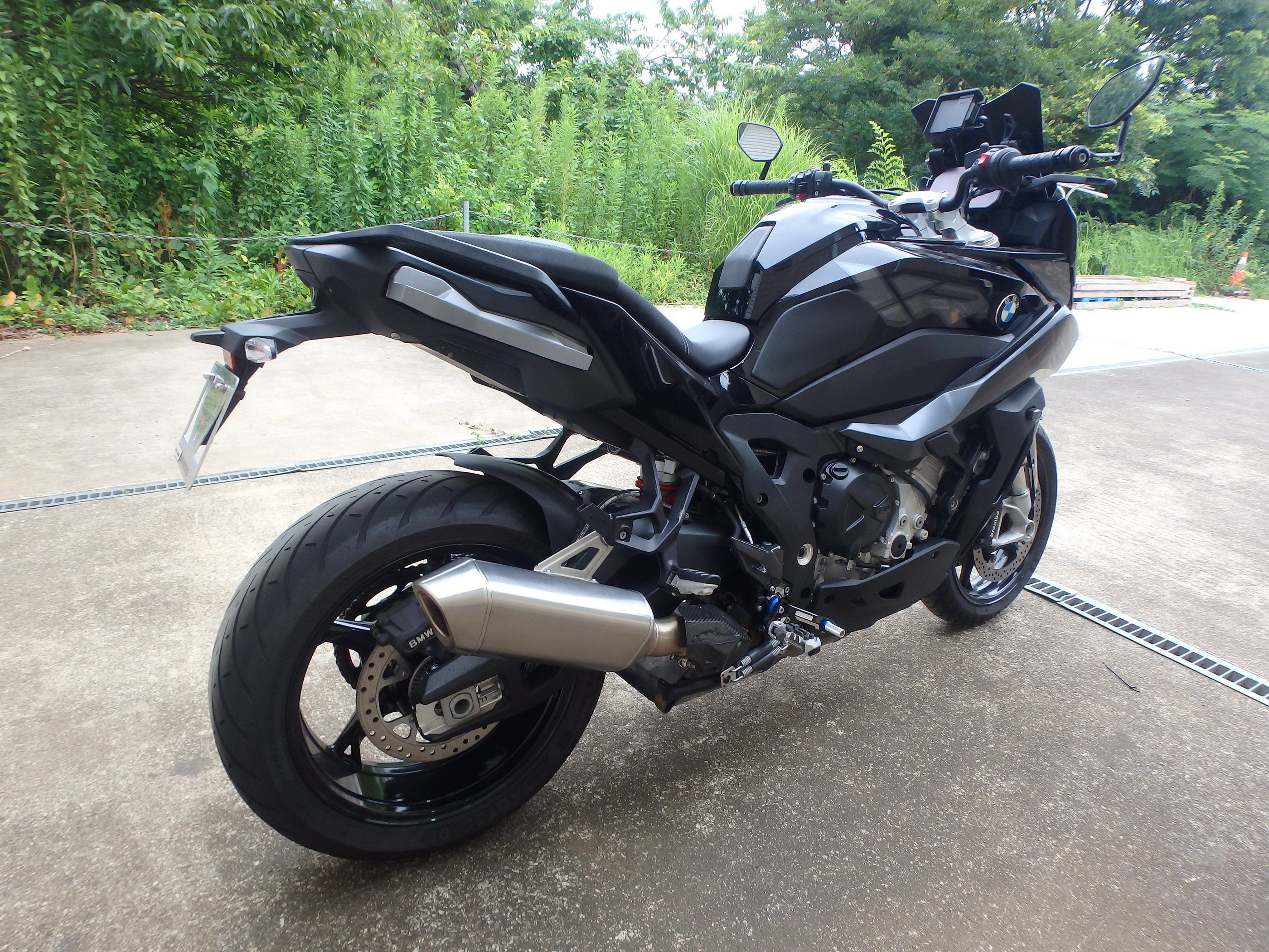 Купить мотоцикл BMW S1000XR 2022 фото 4