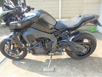 �������� �� ������ �������� Yamaha MT-10-2 / FZ-10 2022 ���� 10