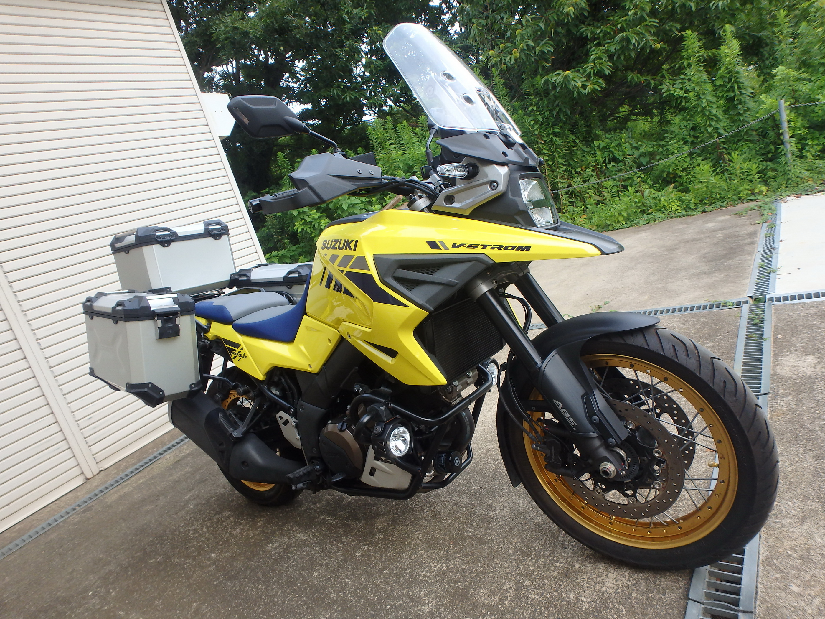 Купить мотоцикл Suzuki V-Strom1050XT DL1050 2020 фото 2