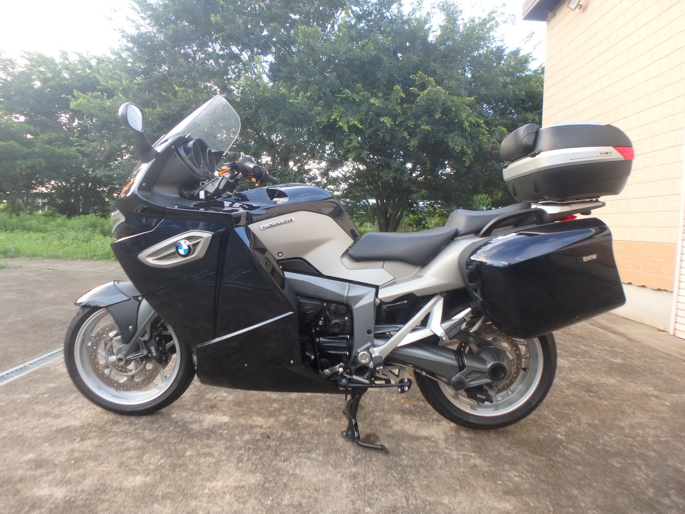 Купить мотоцикл BMW K 1300GT 2009 фото 12
