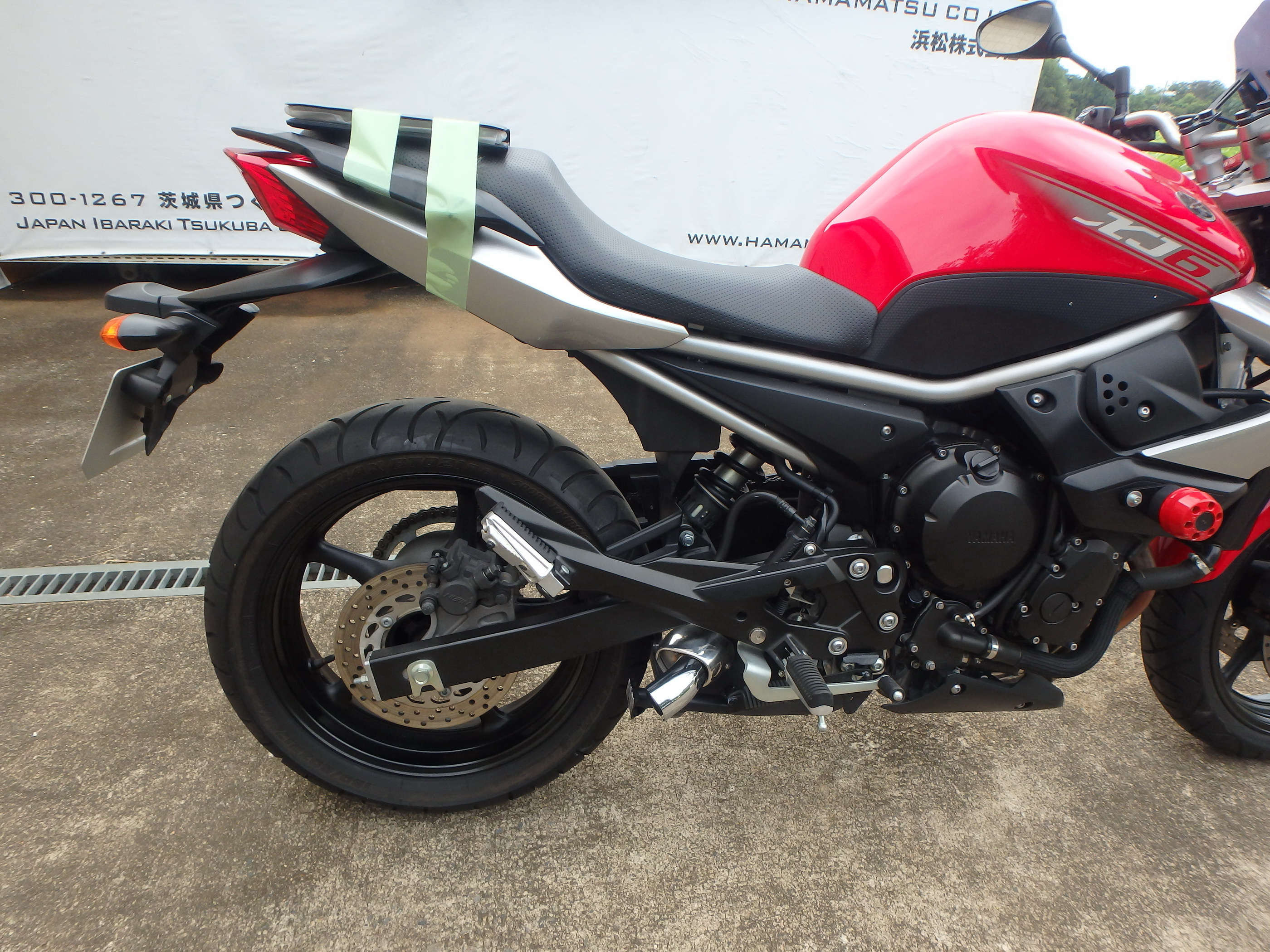 Купить мотоцикл Yamaha XJ6N 2011 фото 18
