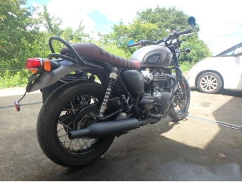 �������� �� ������ �������� Triumph Bonneville T120 2017 ���� 4
