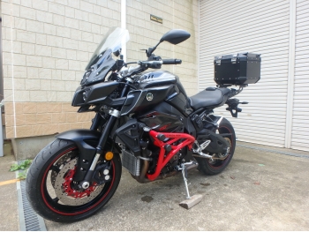 �������� �� ������ �������� Yamaha MT-10 / FZ-10 2017 ���� 8