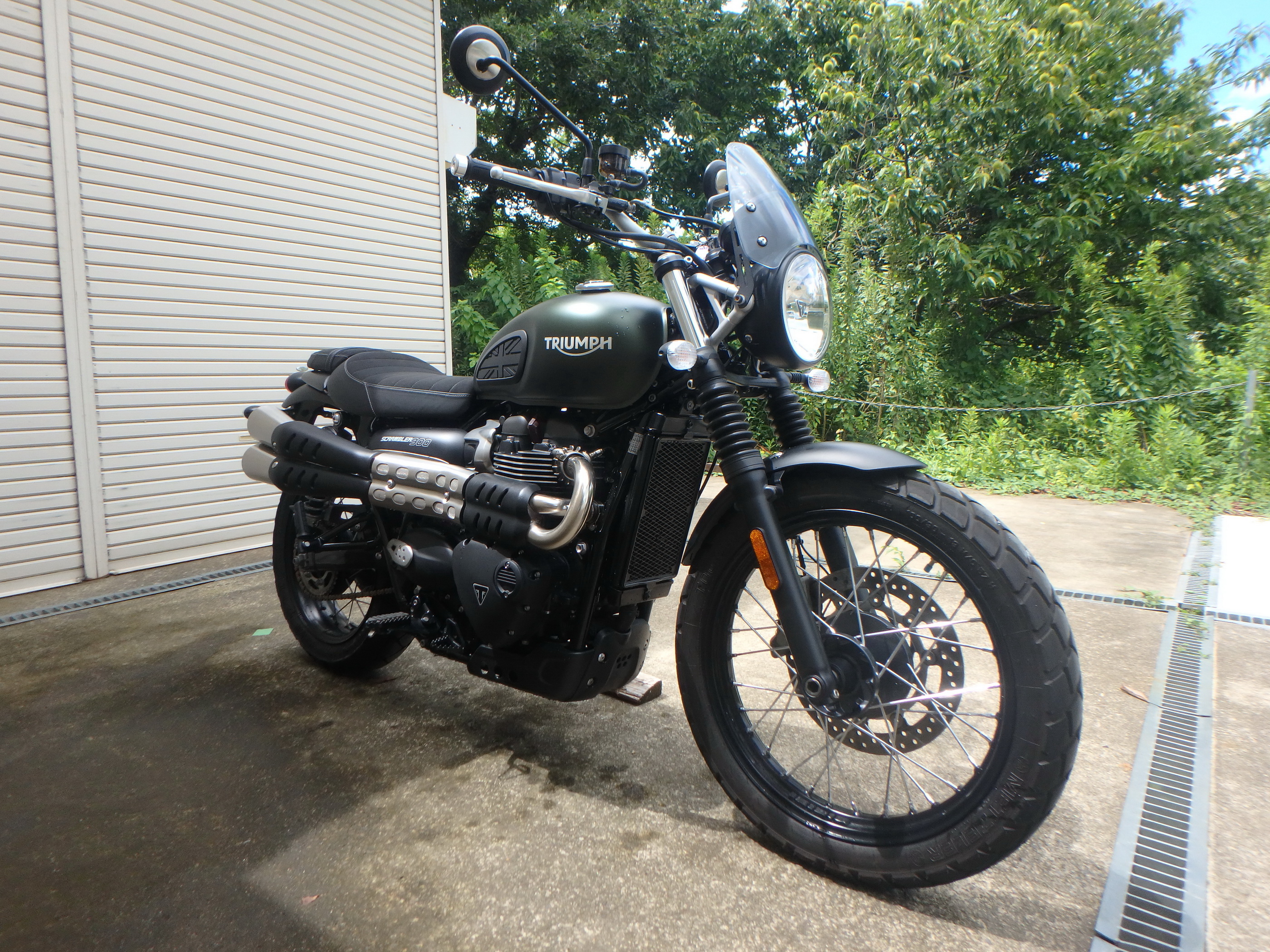 Купить мотоцикл Triumph Street Scrambler 2024 фото 2