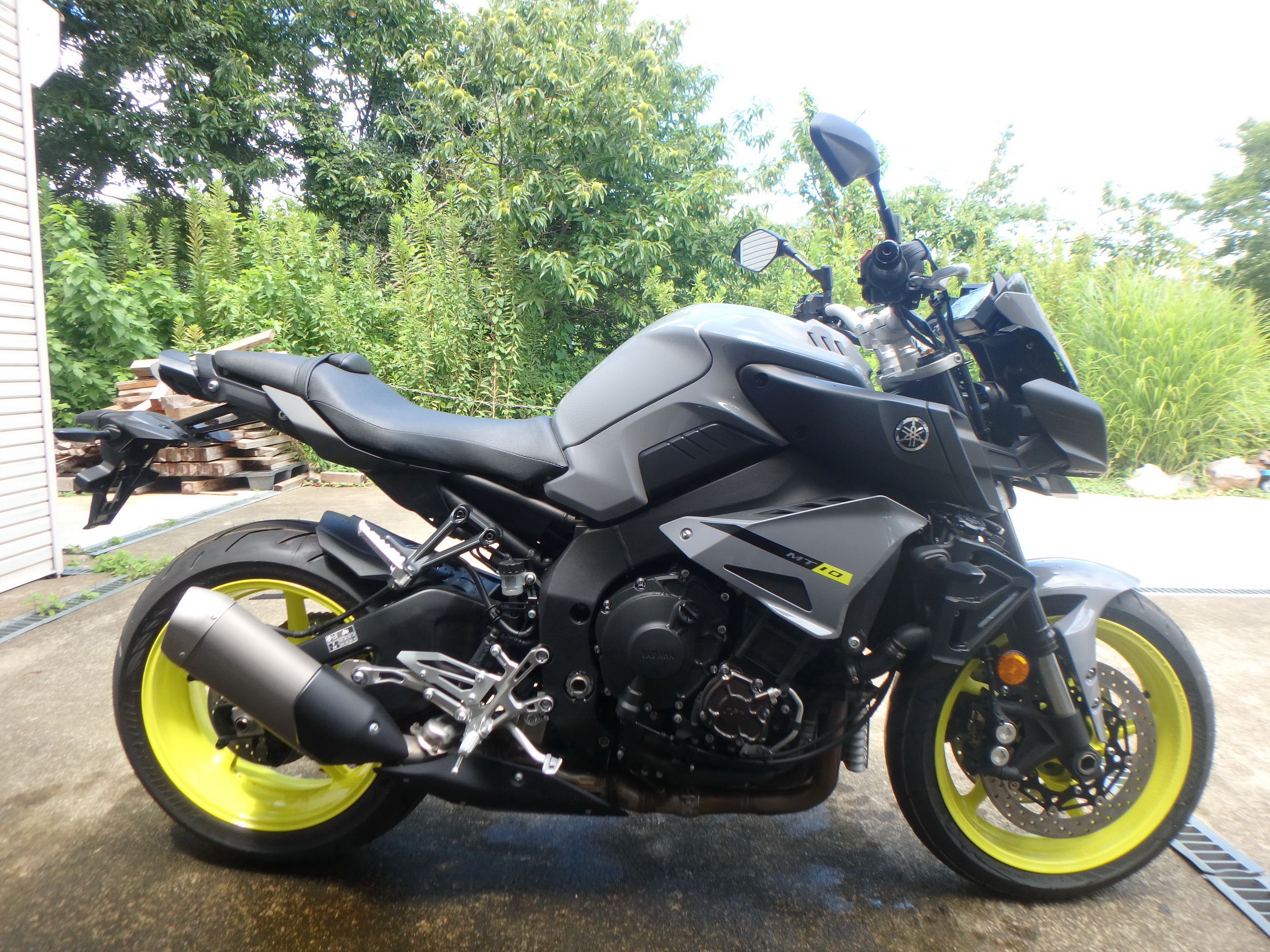 Купить мотоцикл Yamaha MT-10 2019 фото 3