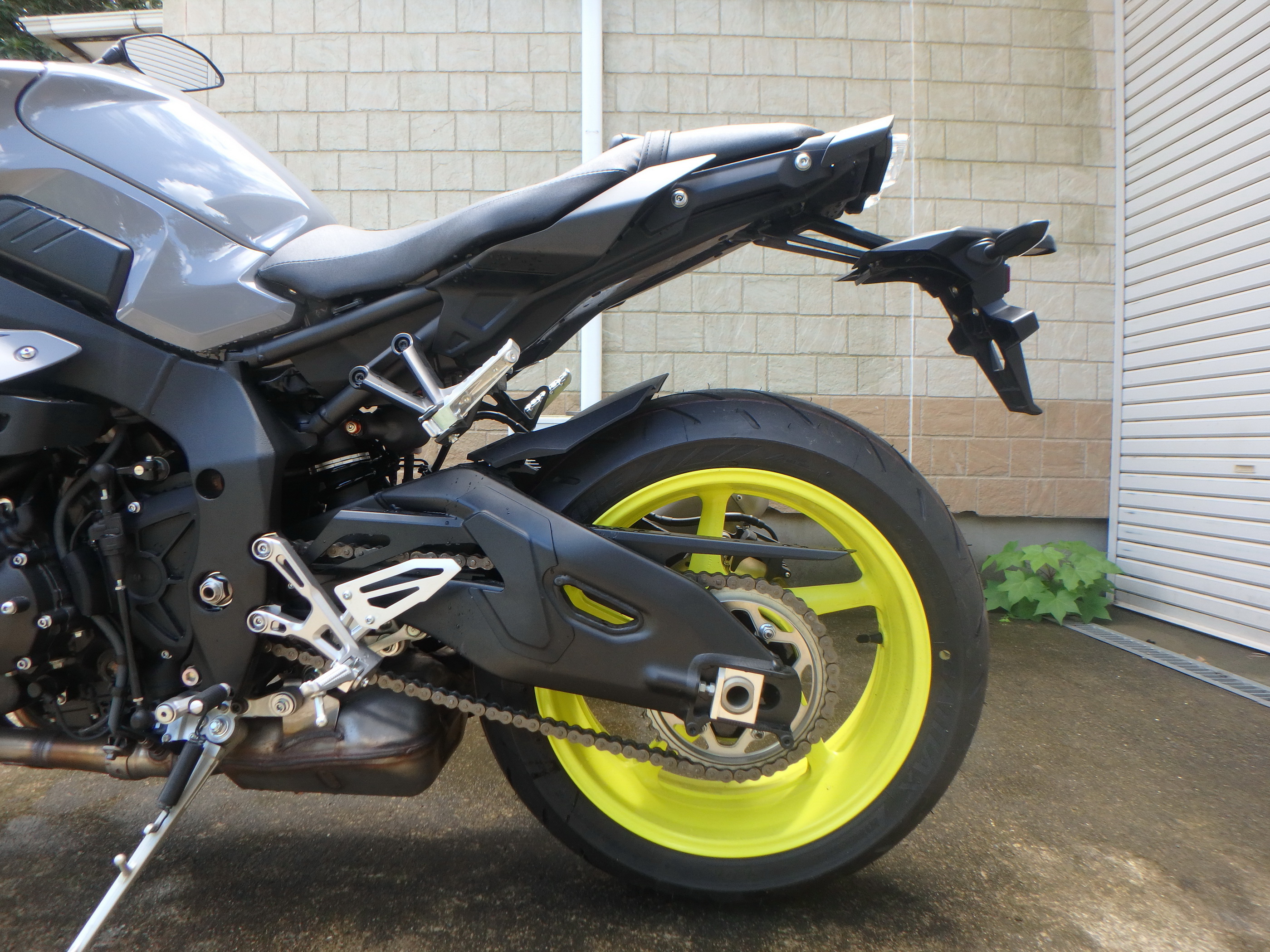 Купить мотоцикл Yamaha MT-10 2019 фото 11