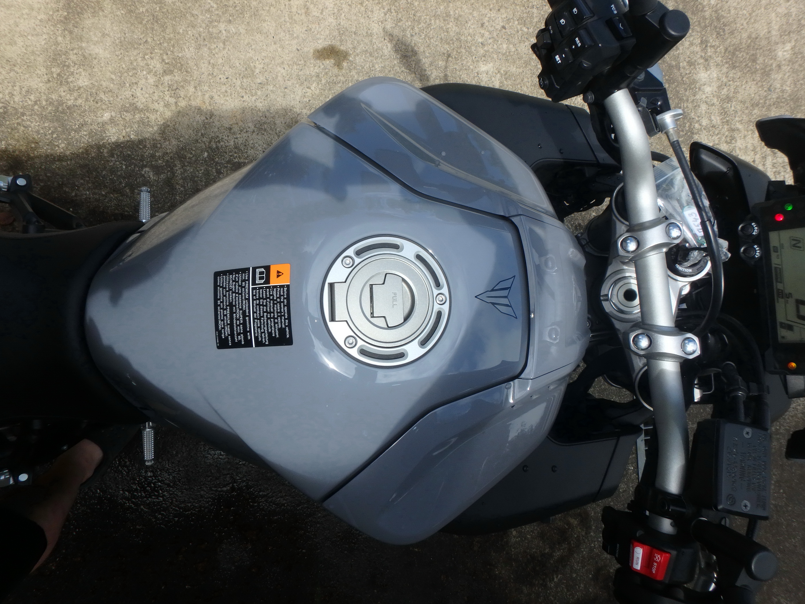 Купить мотоцикл Yamaha MT-10 2019 фото 17