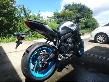 �������� �� ������ �������� Yamaha MT-07 Y-AMT 2025 ���� 4