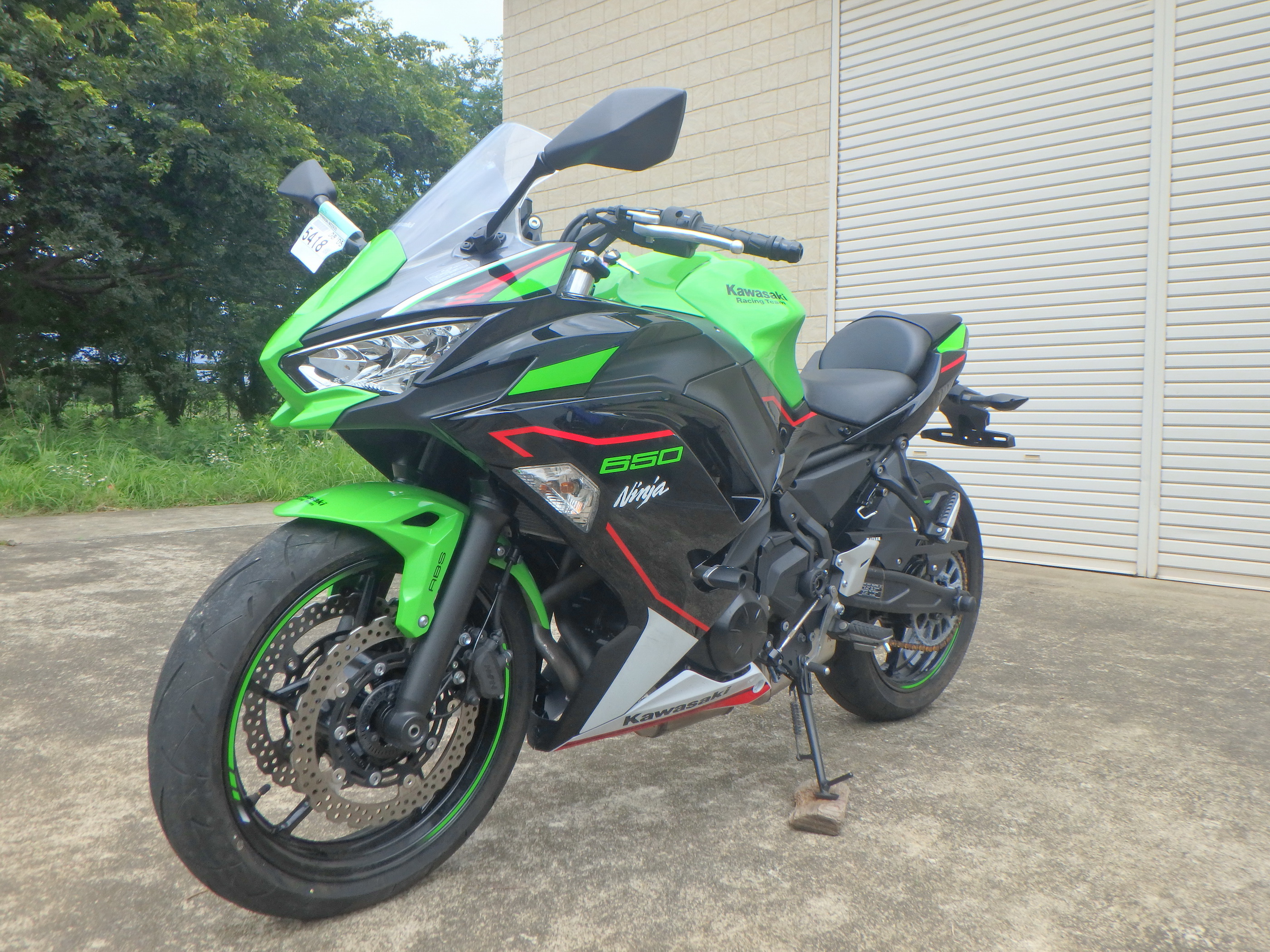 Купить мотоцикл Kawasaki Ninja650A 2022 фото 13