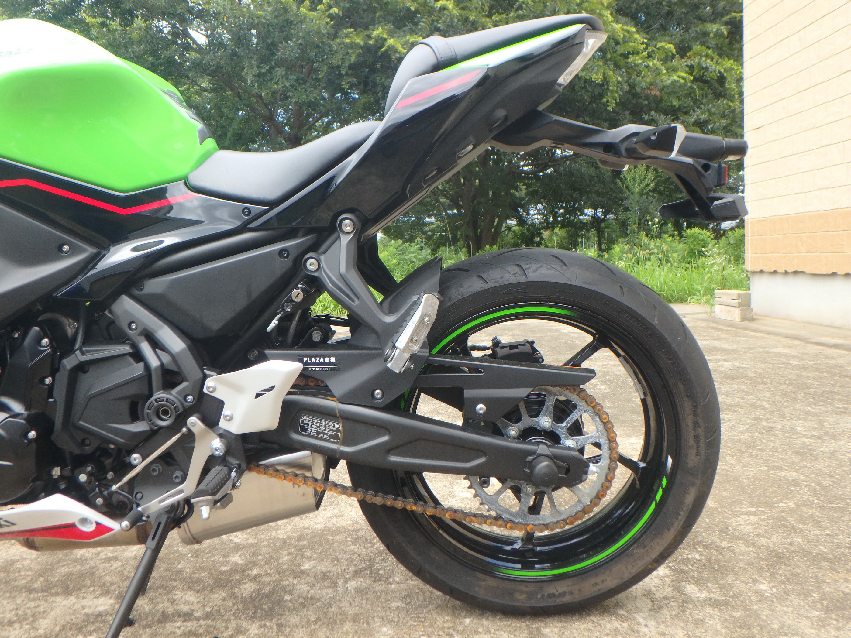 Купить мотоцикл Kawasaki Ninja650A 2022 фото 16