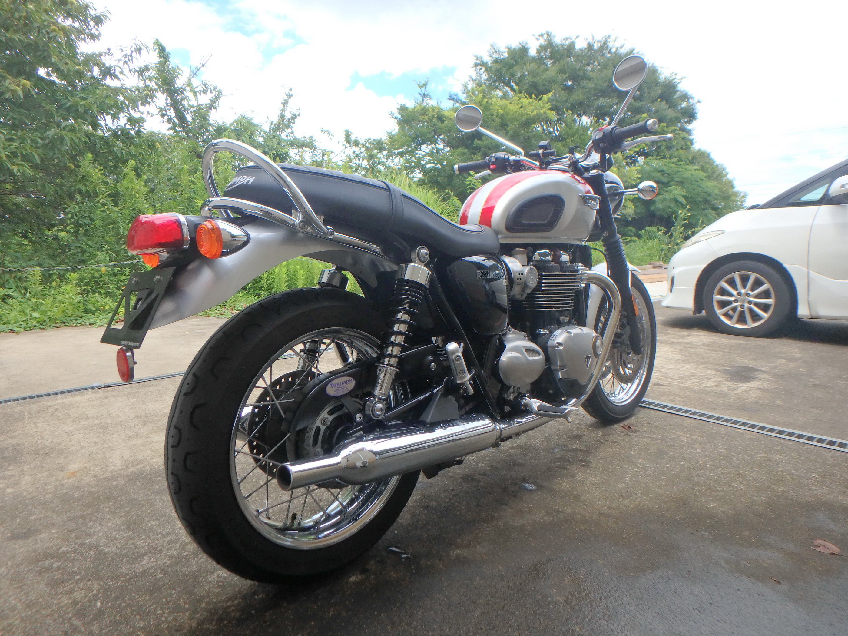 Купить мотоцикл Triumph Bonneville T120 2017 фото 4