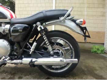�������� �� ������ �������� Triumph Bonneville T120 2017 ���� 11