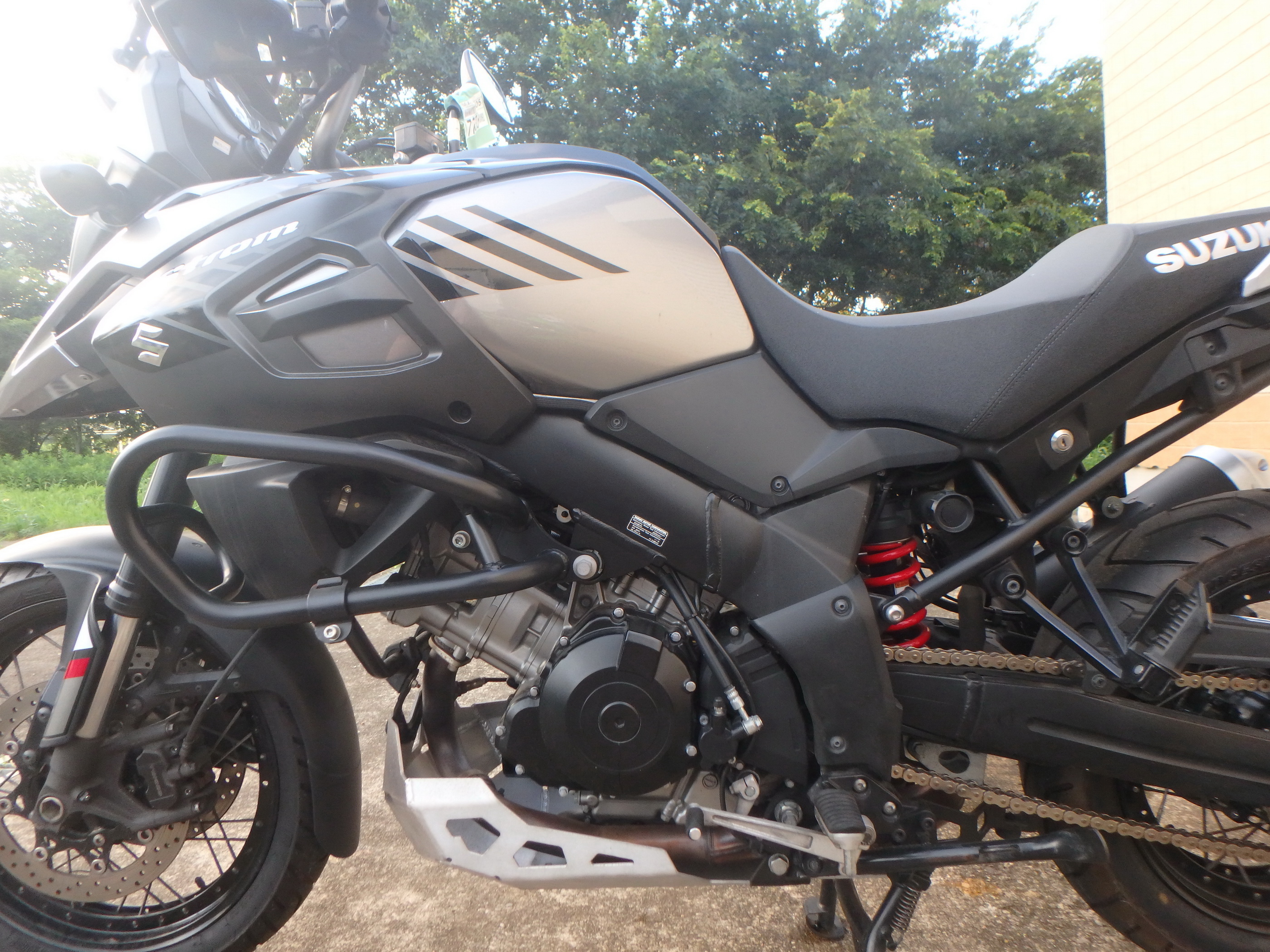 Купить мотоцикл Suzuki V-Strom1000XTA DL1000 2018 фото 15