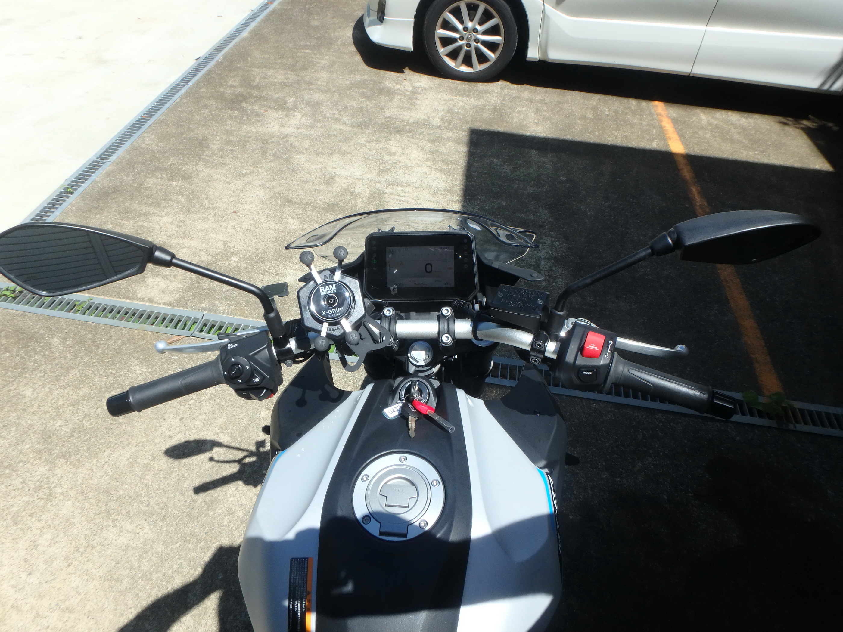 Купить мотоцикл Yamaha MT-07-3 2025 фото 16