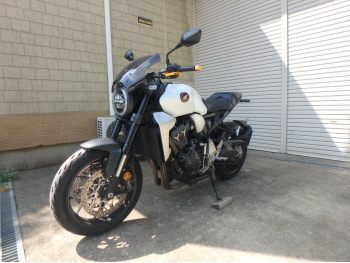 �������� �� ������ �������� Honda CB1000R-2 2020 ���� 8