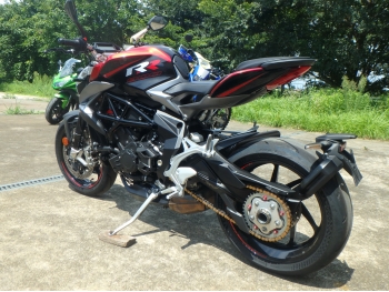 �������� �� ������ �������� MV Agusta Brutale 800 RR 2019 ���� 11