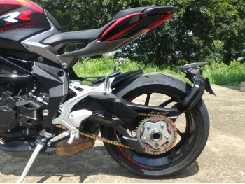 �������� �� ������ �������� MV Agusta Brutale 800 RR 2019 ���� 16