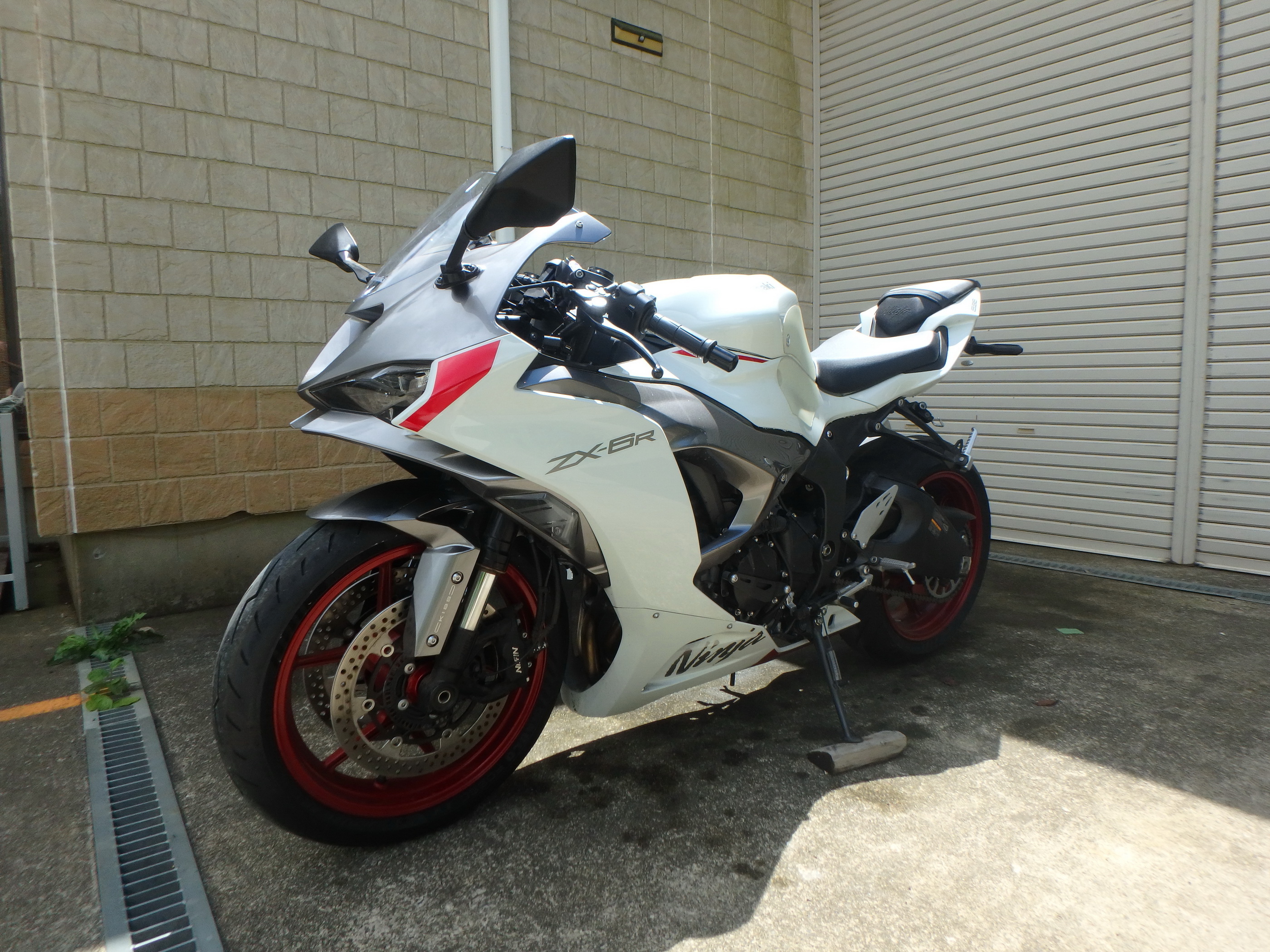 Купить мотоцикл Kawasaki ZX-6R Ninja 2025 фото 8