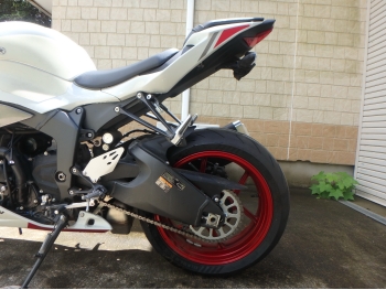 �������� �� ������ �������� Kawasaki ZX-6R Ninja 2025 ���� 11